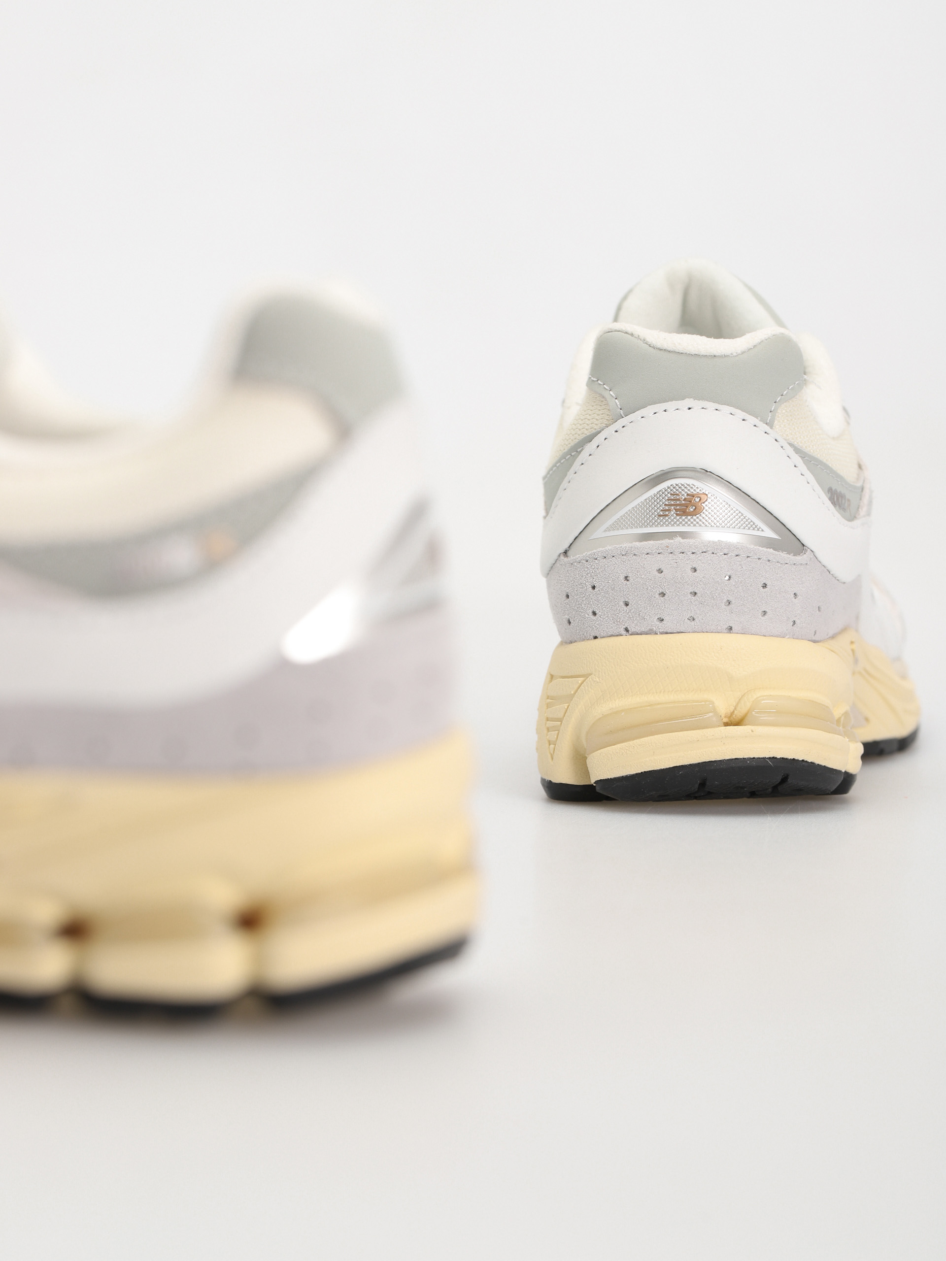 Boty New Balance 2002 (white)