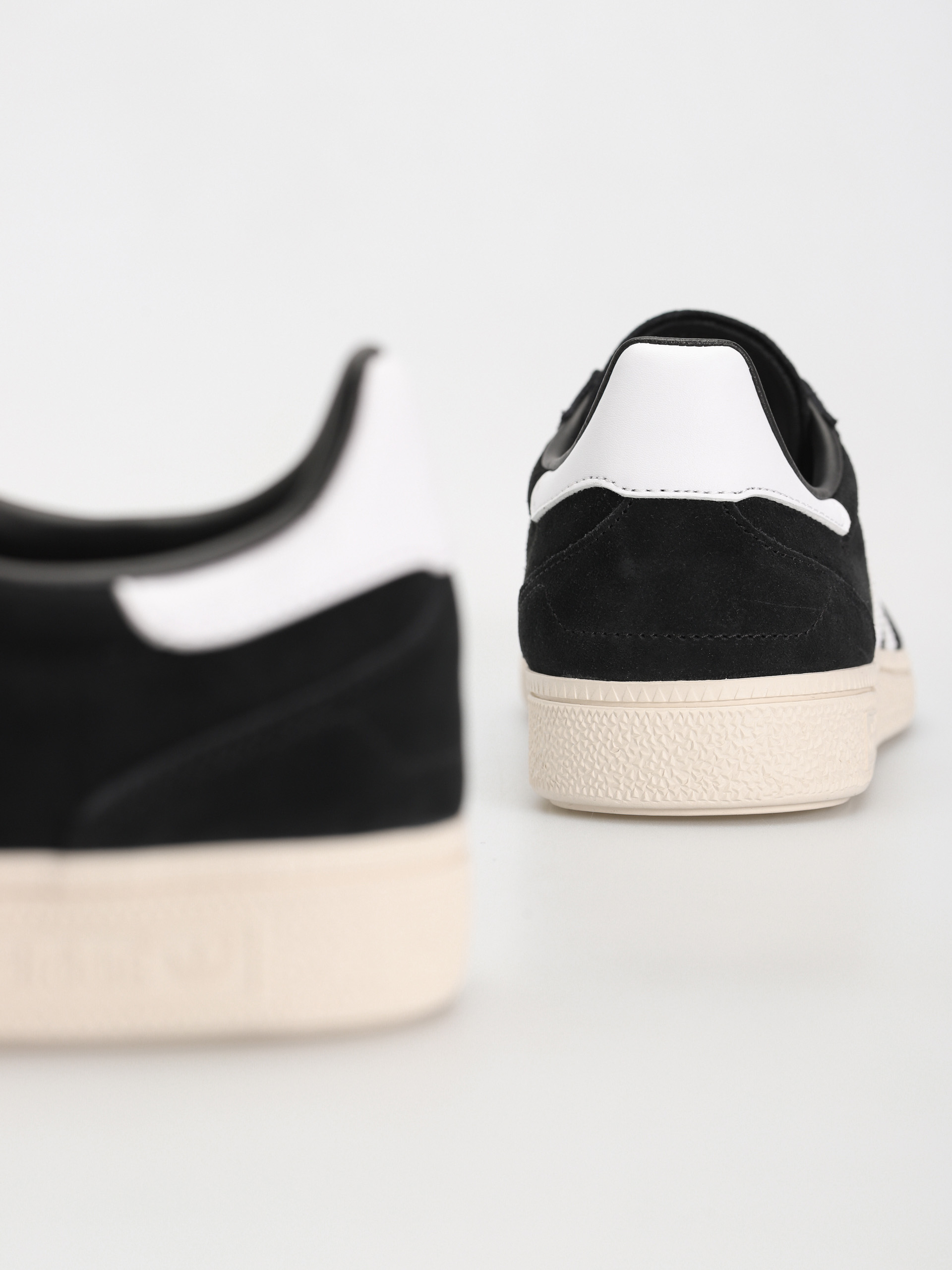 Boty adidas Busenitz Vintage (cblack/ftwwht/cwhite)