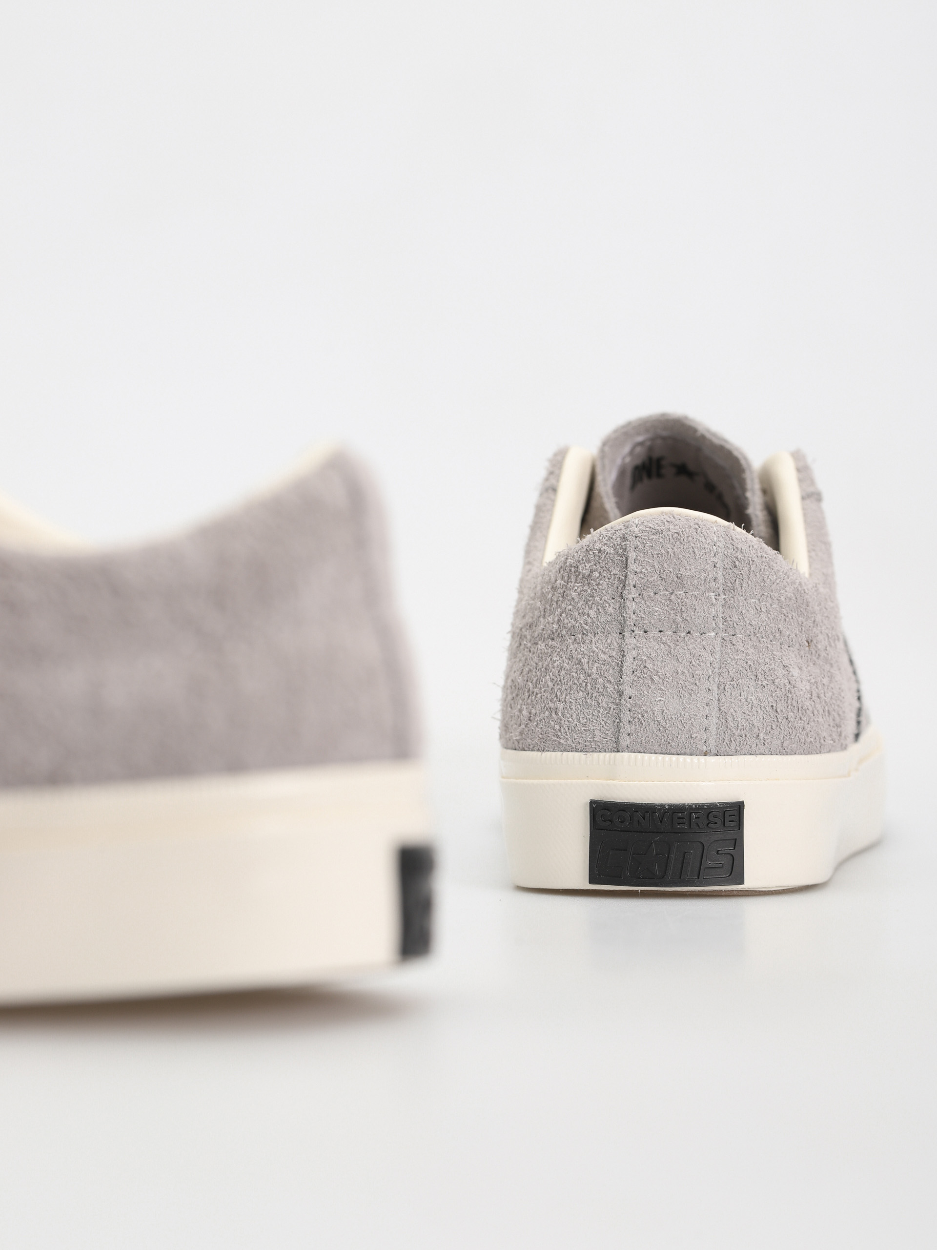 Boty Converse One Star Academy Pro Ox (grey/charcoal)