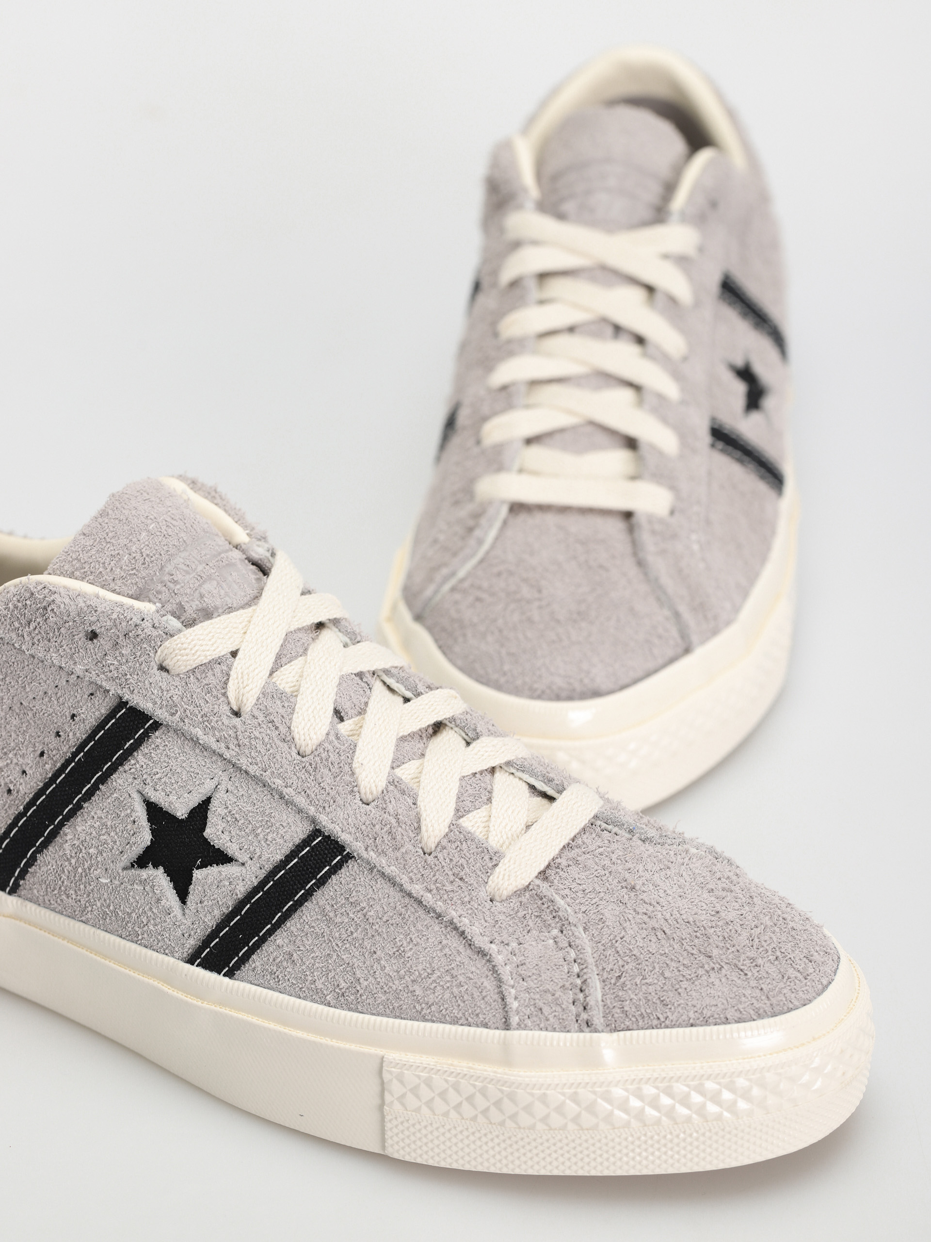 Boty Converse One Star Academy Pro Ox (grey/charcoal)