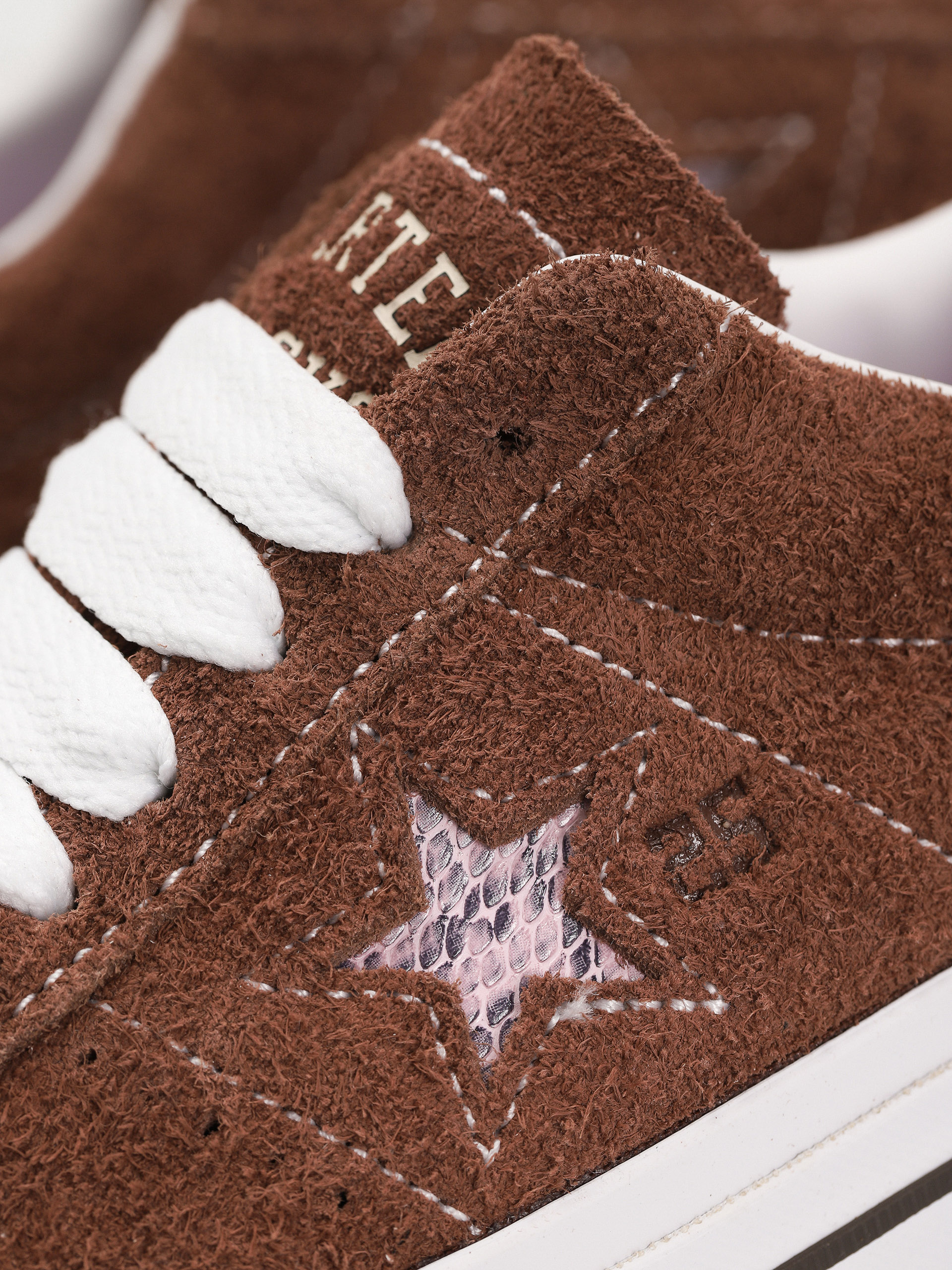 Boty Converse One Star Pro X Quartersnacks (chocolate)
