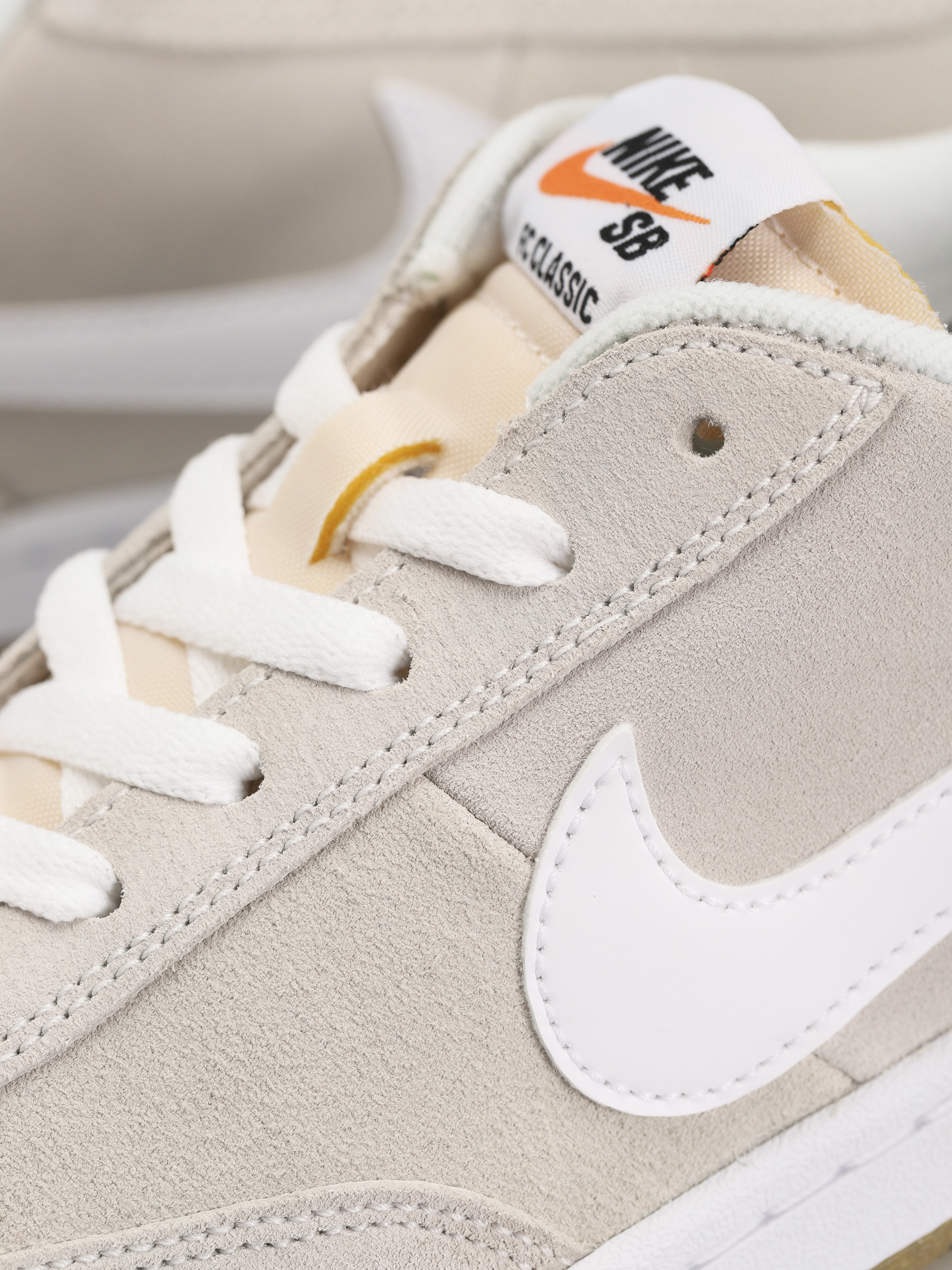 Boty Nike SB Sb Fc Classic (summit white/summit white white)