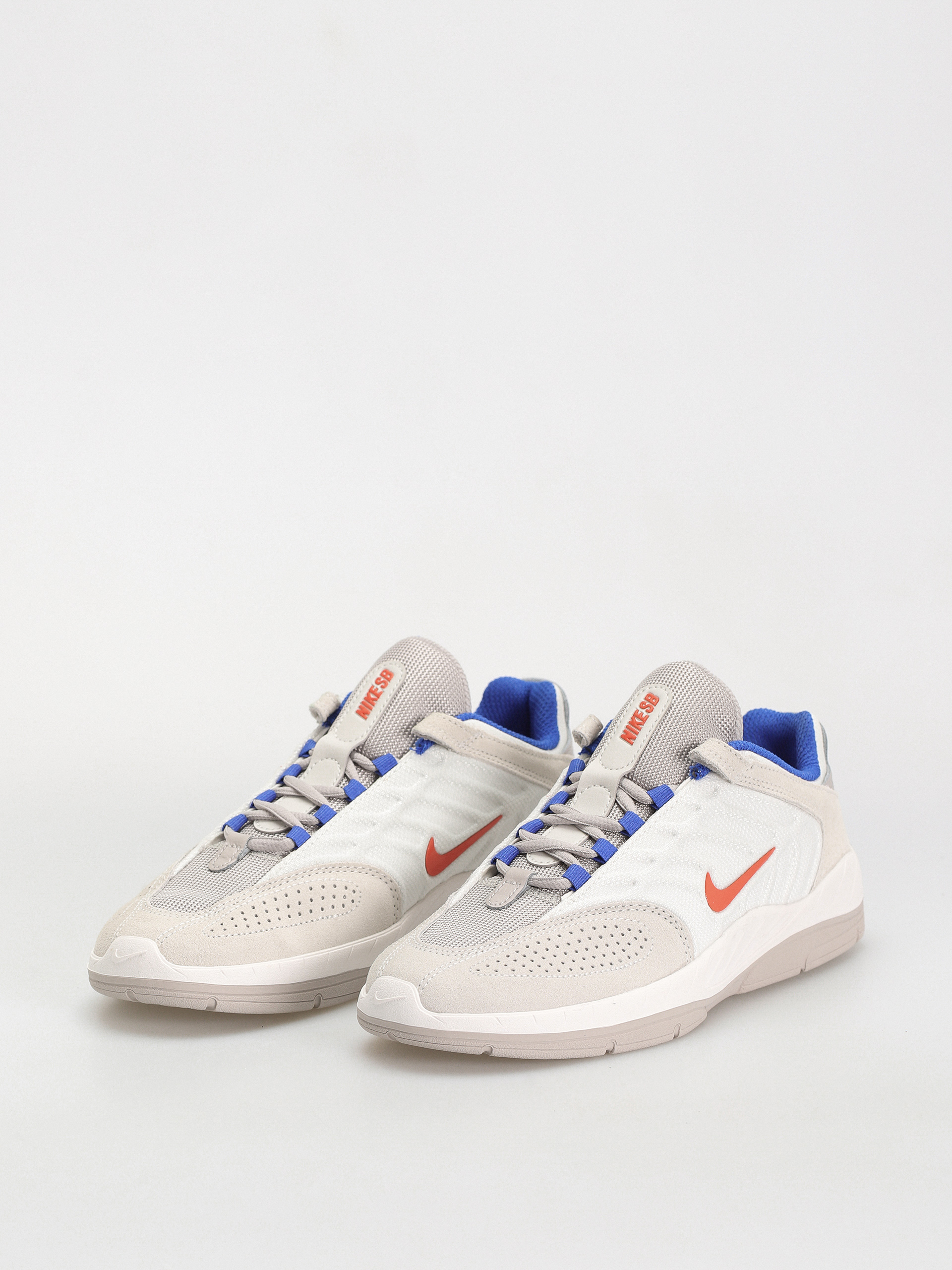 Boty Nike SB Vertebrae (summit white/cosmic clay platinum tint)