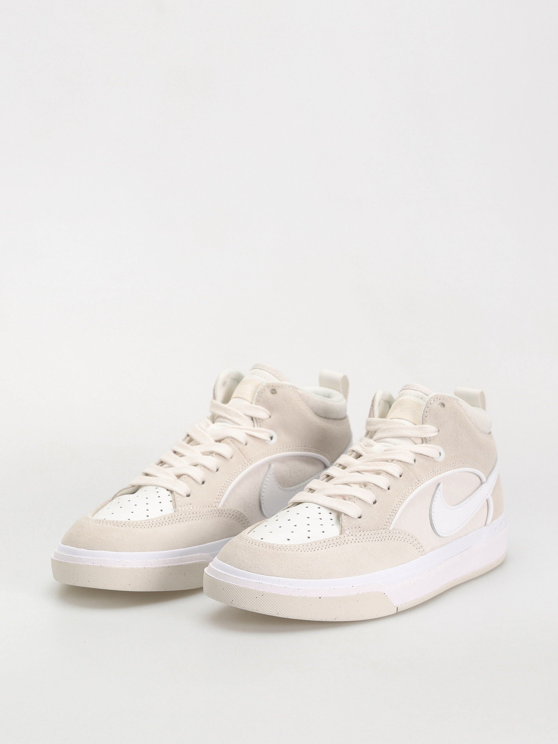 Boty Nike SB React Leo (phantom/white summit white phantom)