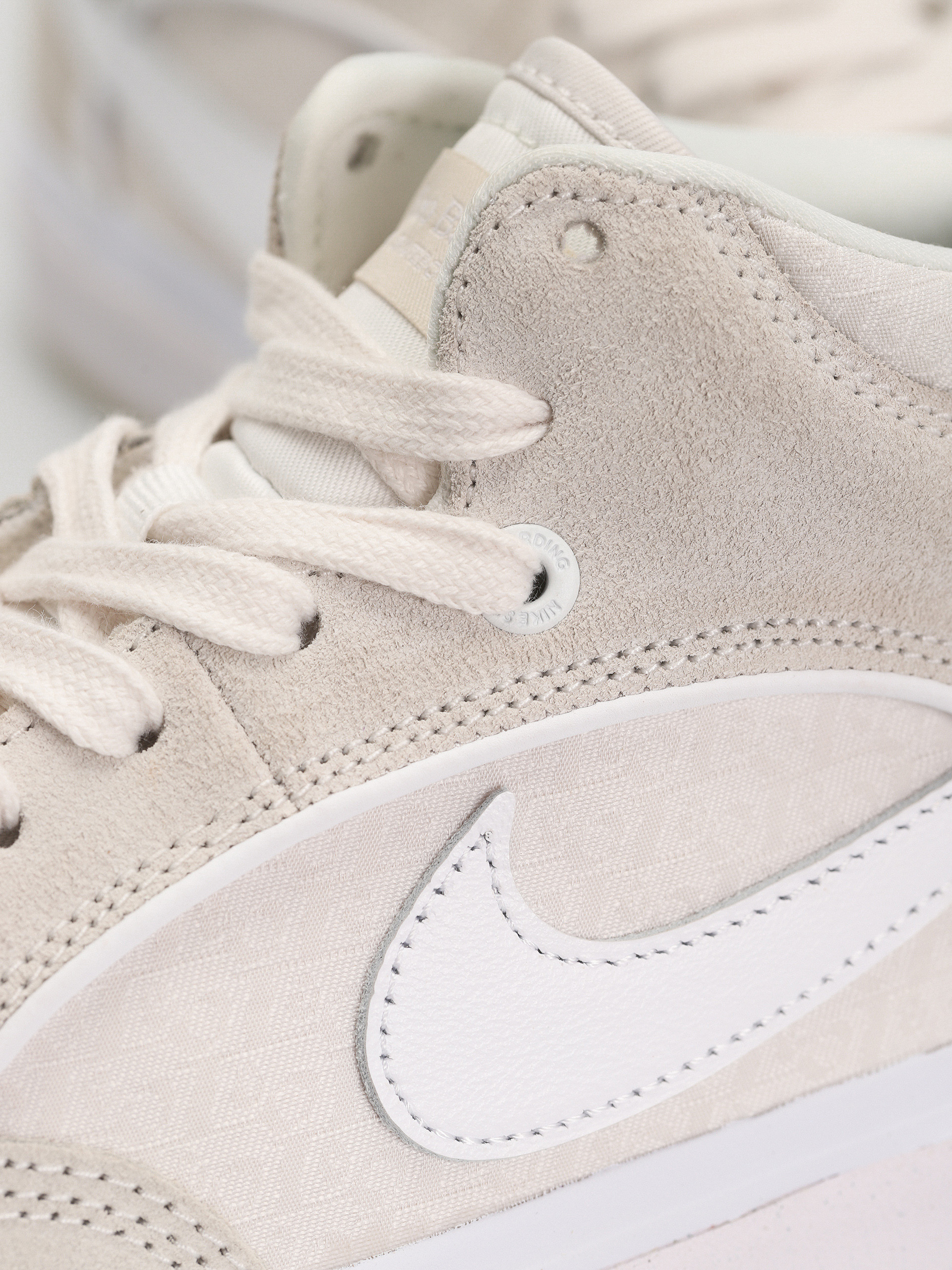 Boty Nike SB React Leo (phantom/white summit white phantom)