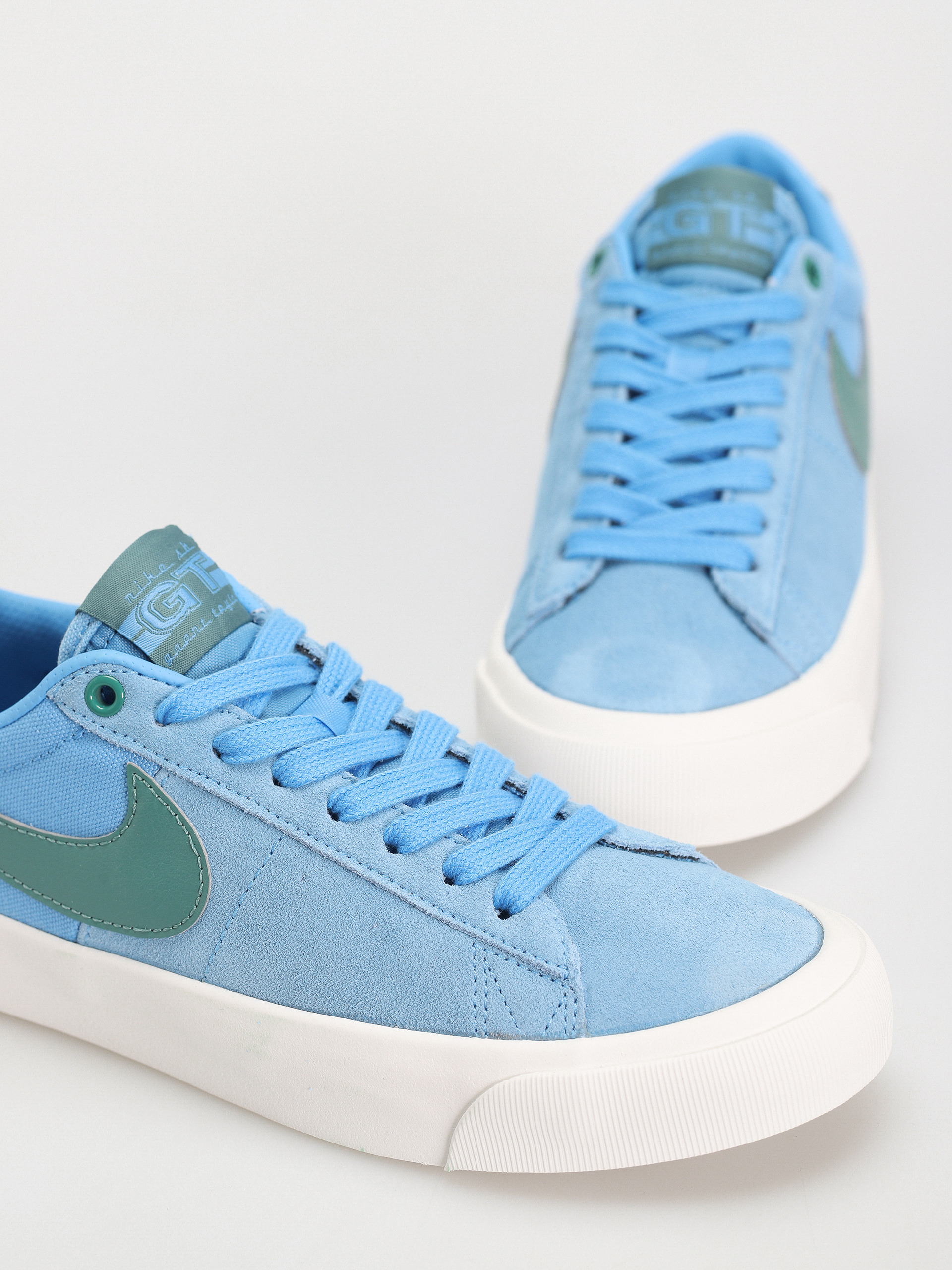 Boty Nike SB Zoom Blazer Low Pro Gt (university blue/bicoastal)