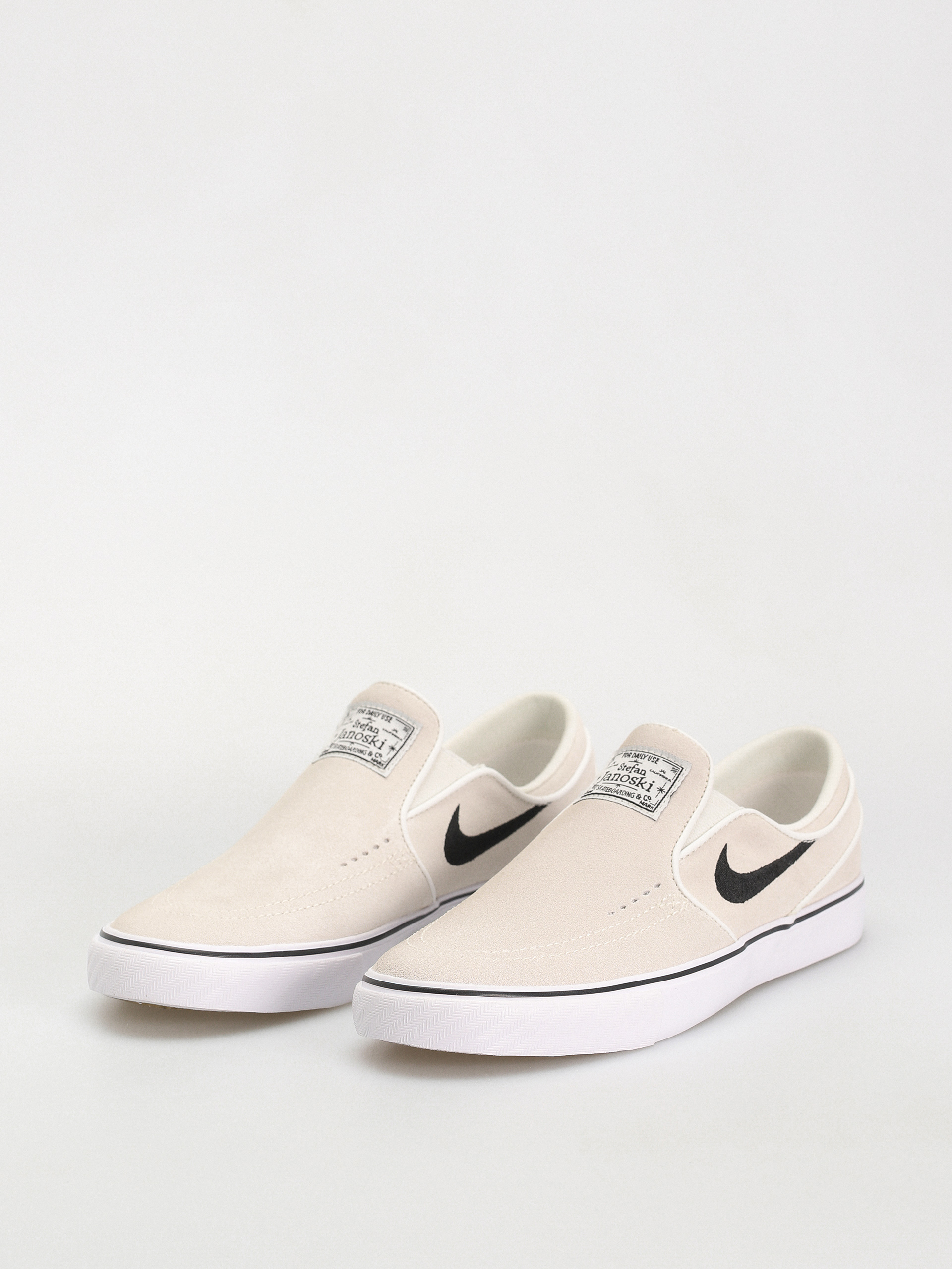 Boty Nike SB Janoski+ Slip (summit white/black summit white white)