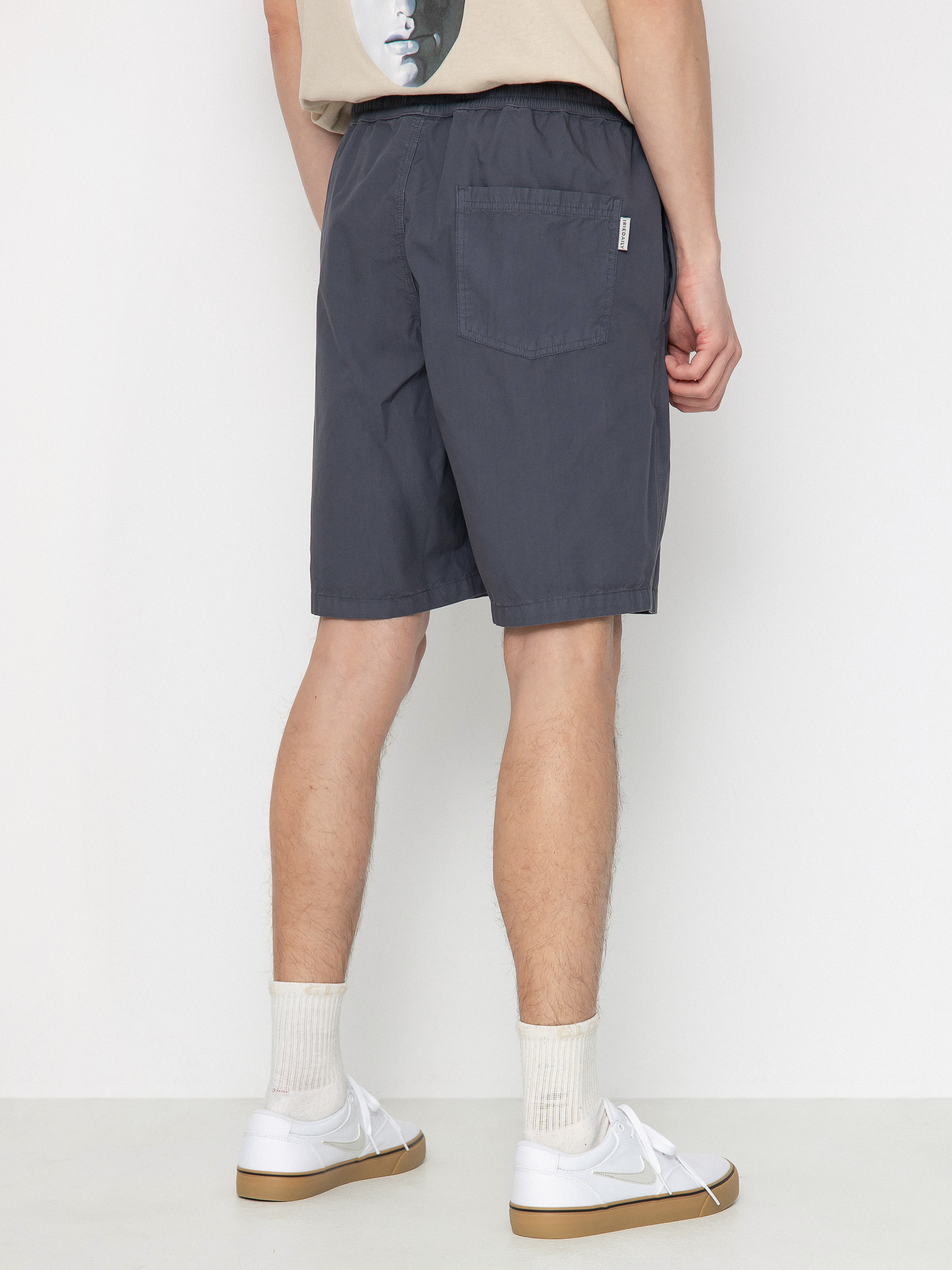 Kraťasy Iriedaily City Relax (dark steel)