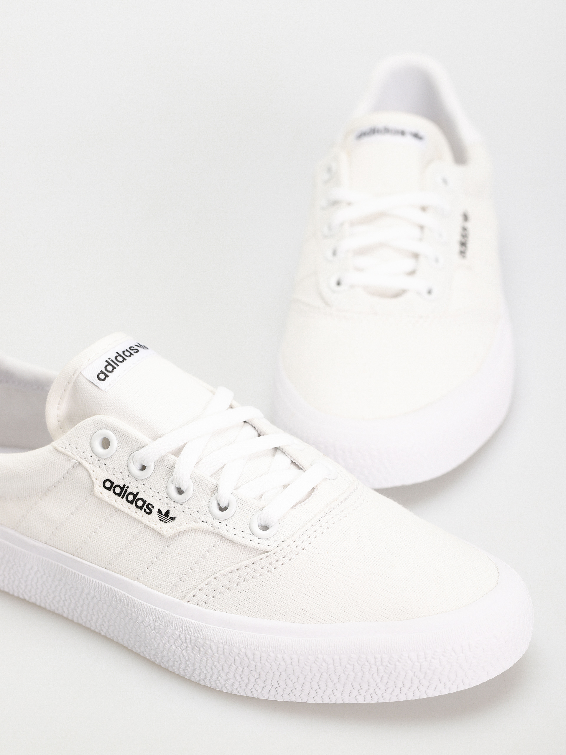 Boty adidas 3Mc (ftwwht/ftwwht/goldmt)