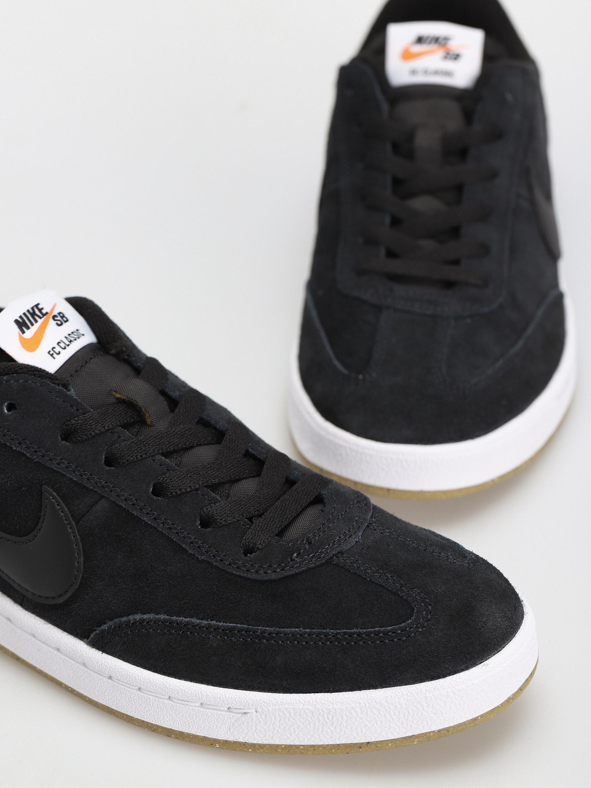 Boty Nike SB FC Classic (black/black white vivid orange)