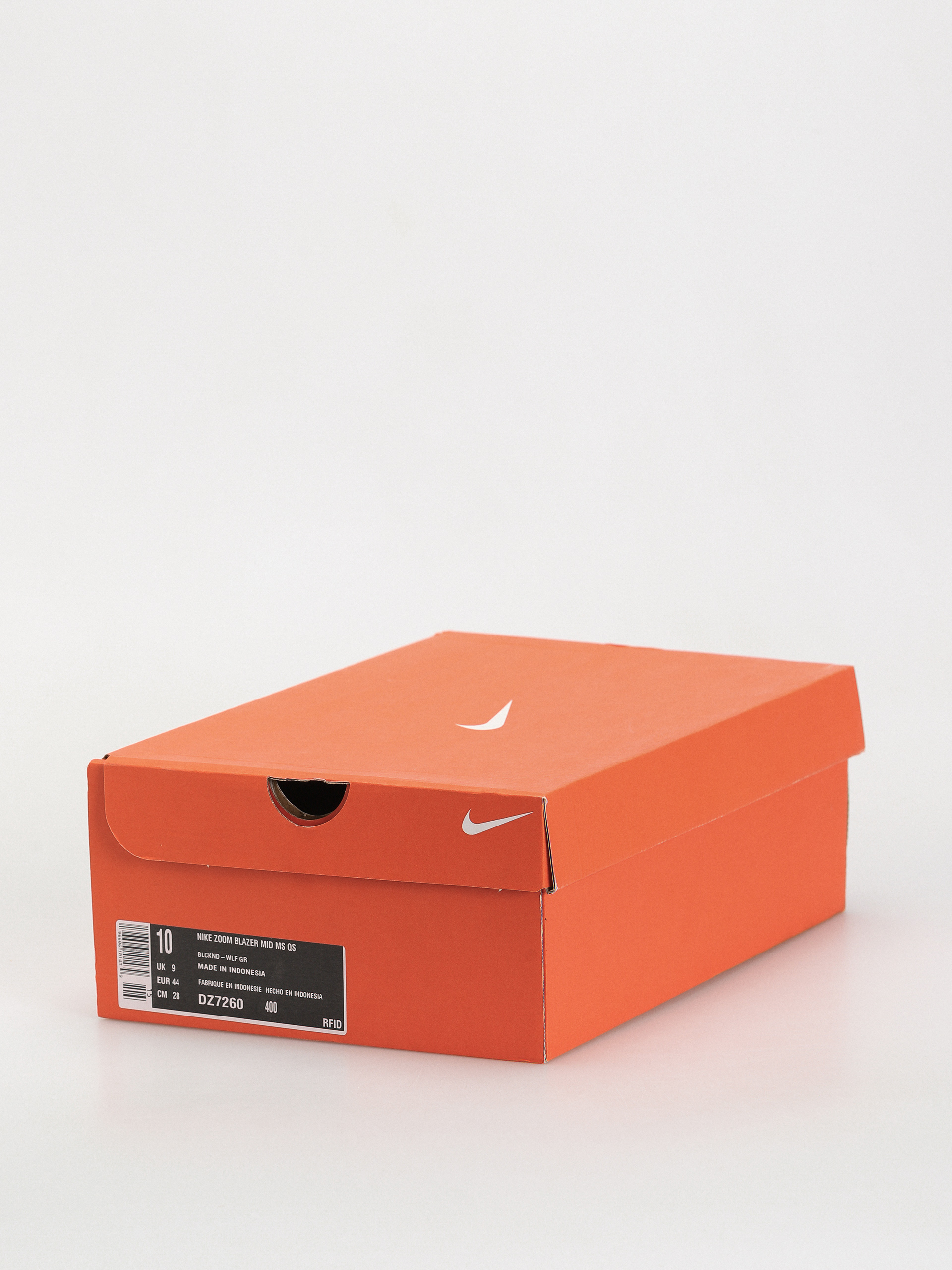 Boty Nike SB Zoom Blazer Mid Mason Silva QS (dark obsidian/metallic silver white)