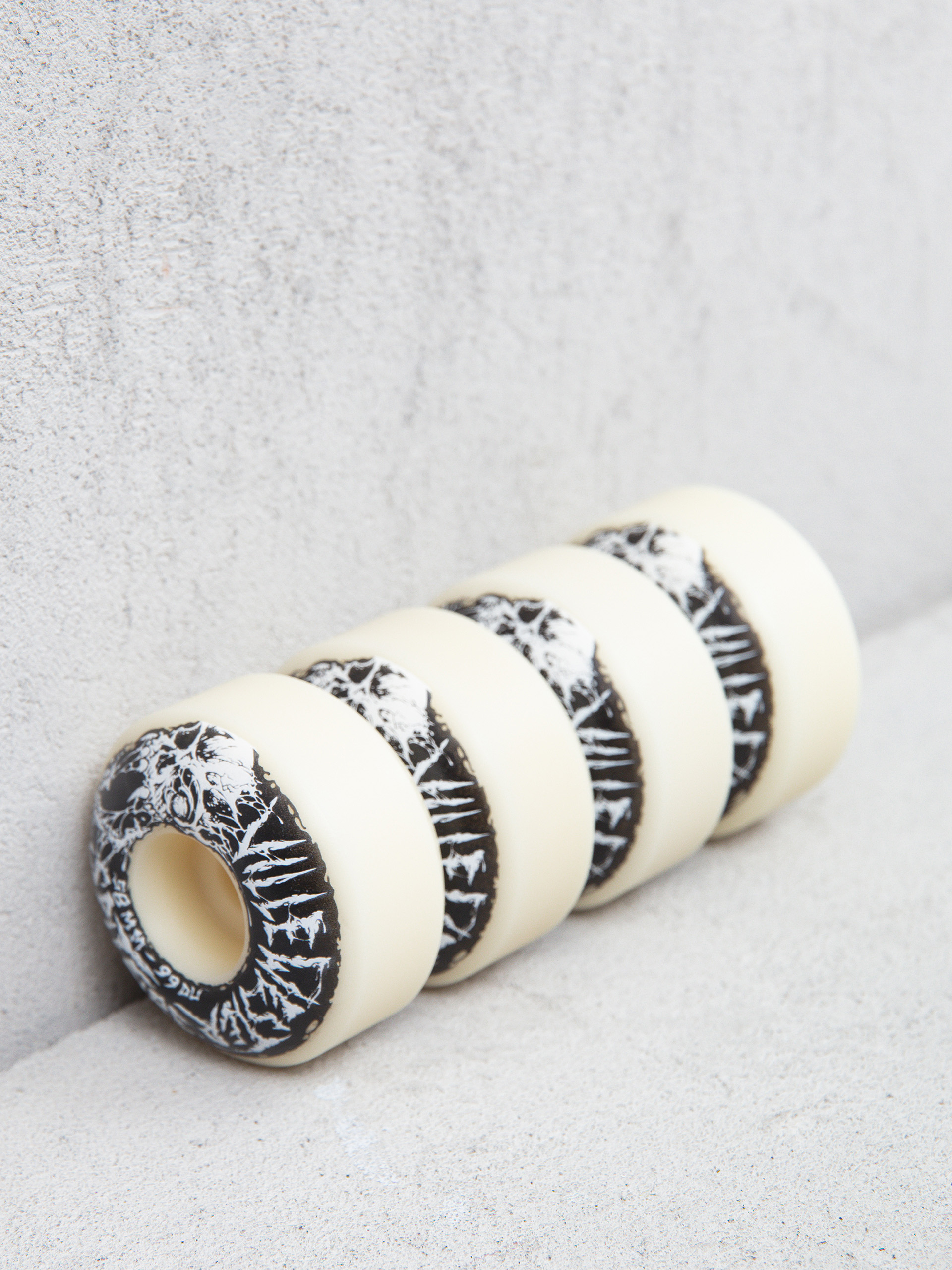 Kolečka Spitfire F4 99D Classic Ville Annihilation (natural)