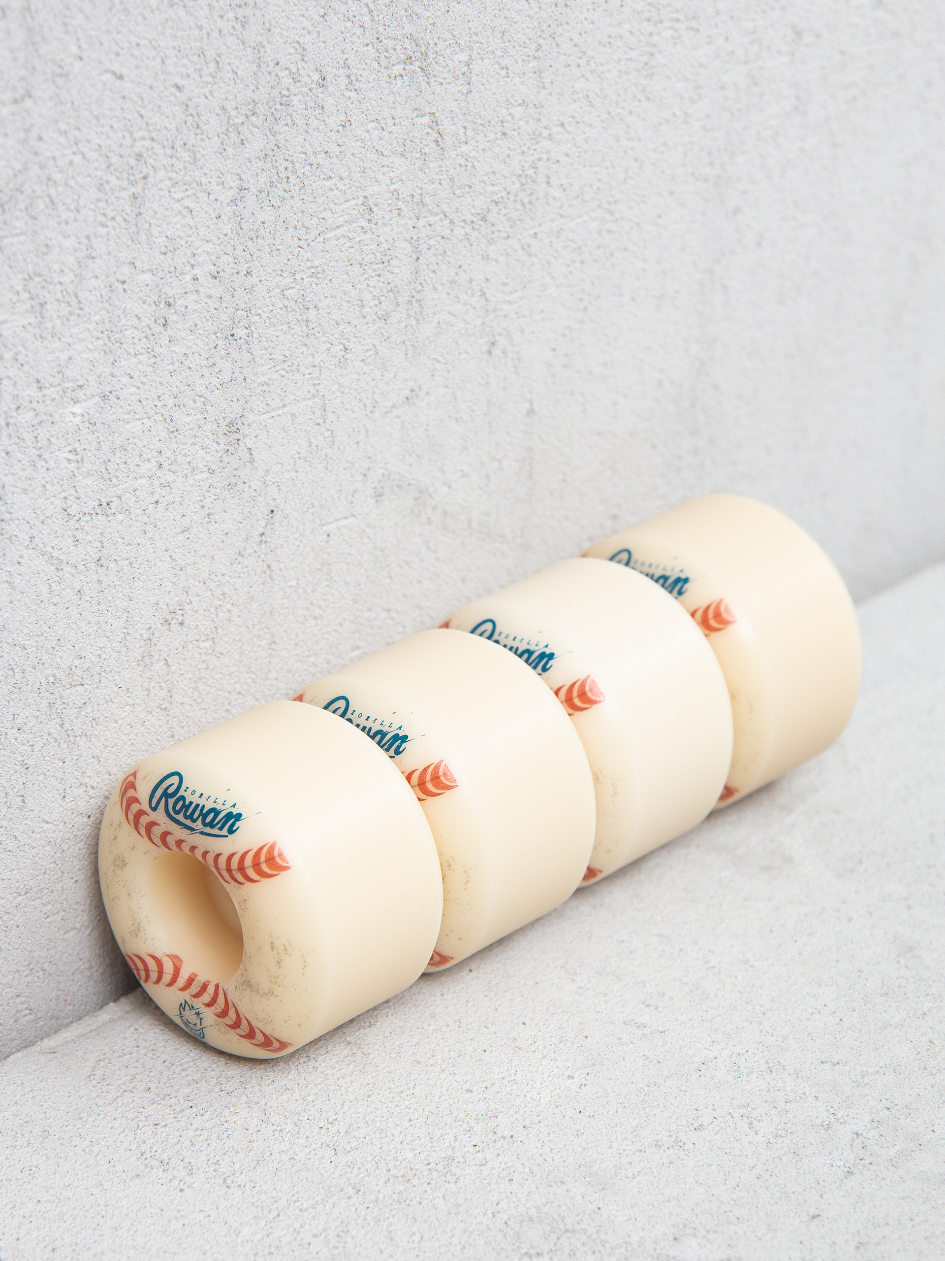 Kolečka Spitfire F4 99D Rowan Spitball (natural)