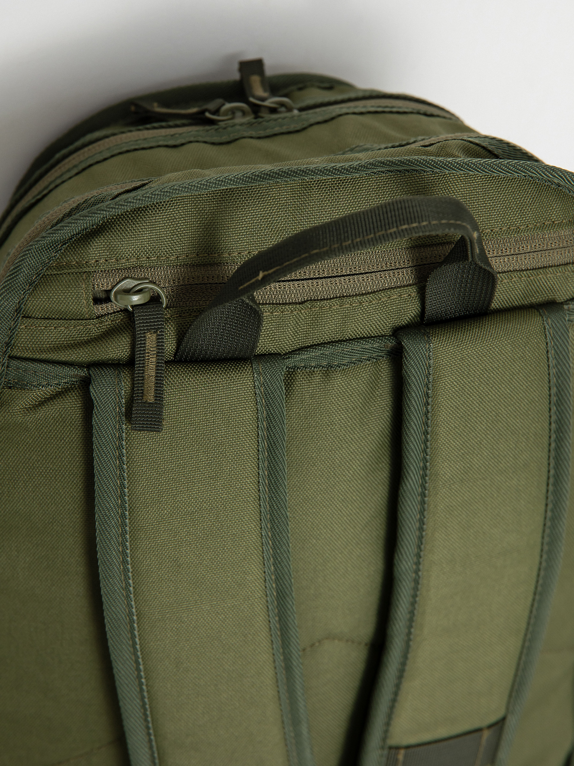 Batoh Etnies Marana (army)