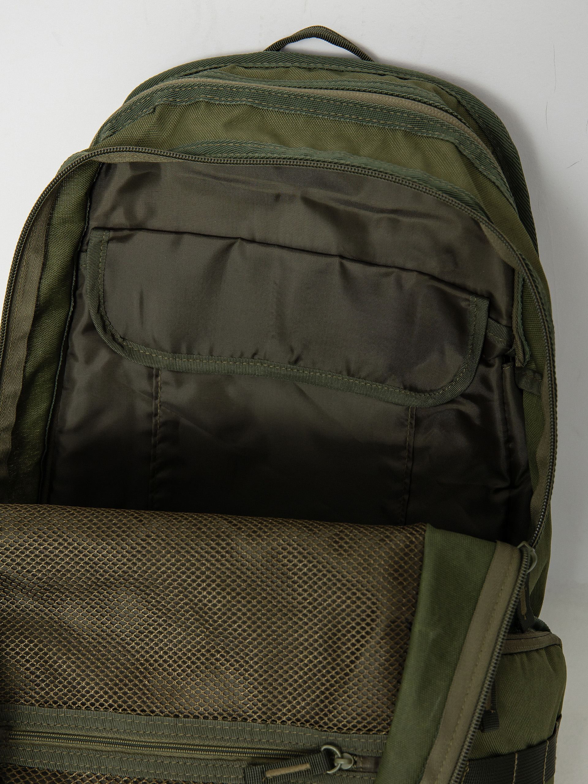 Batoh Etnies Marana (army)