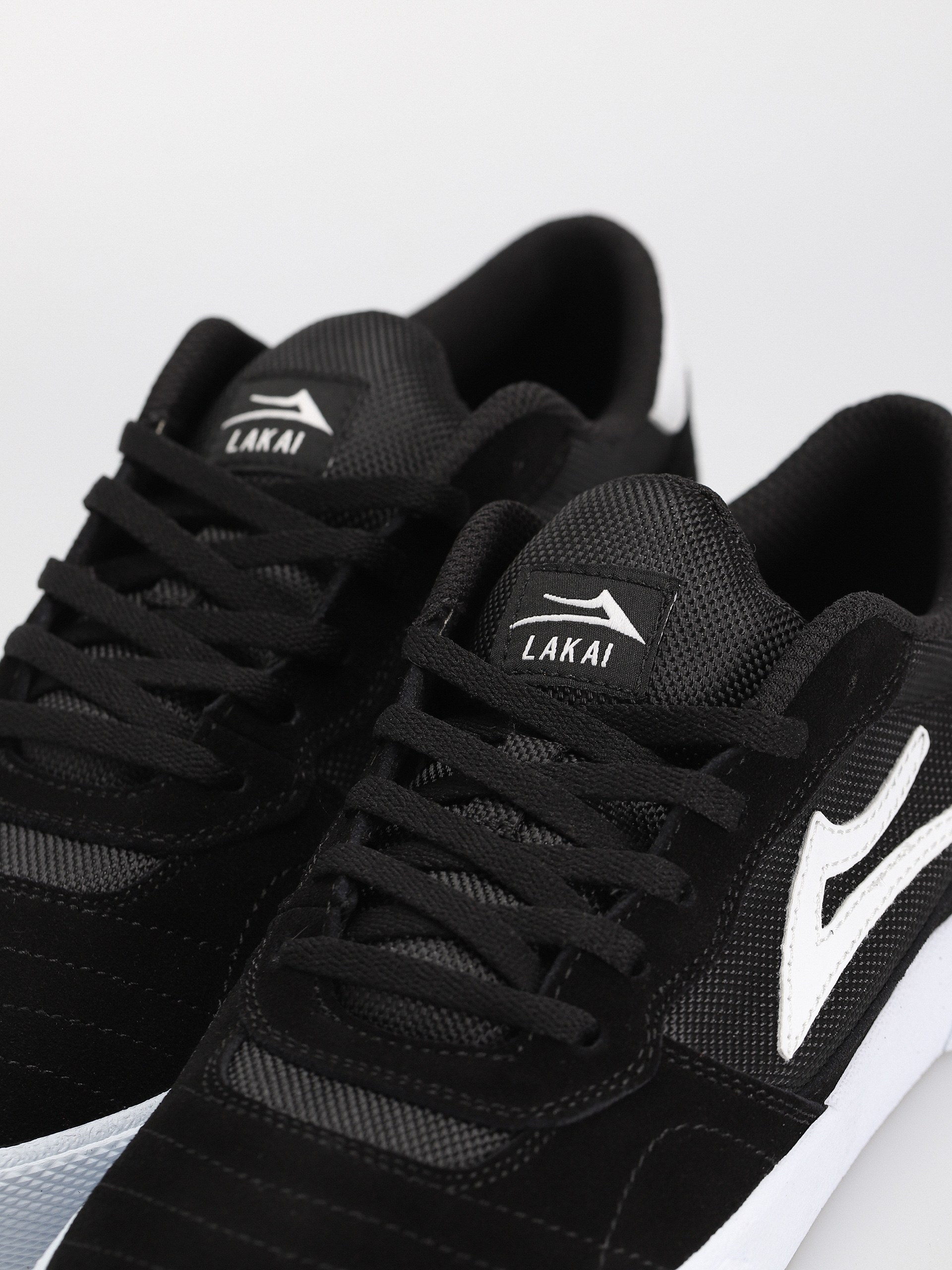 Boty Lakai Cambridge (black white suede)