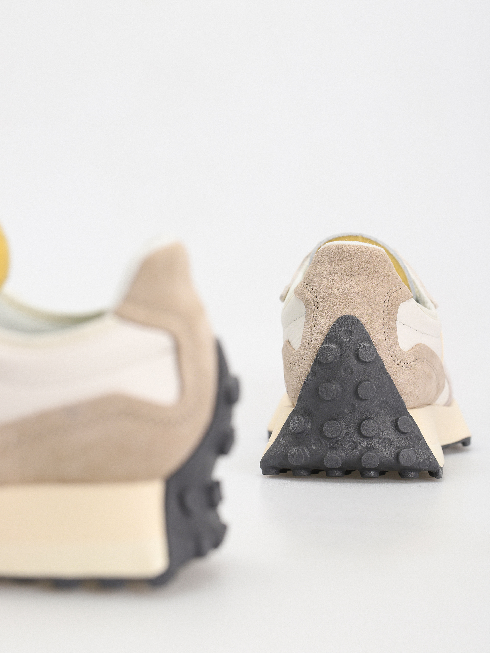 Boty New Balance 327 (sea salt brown)