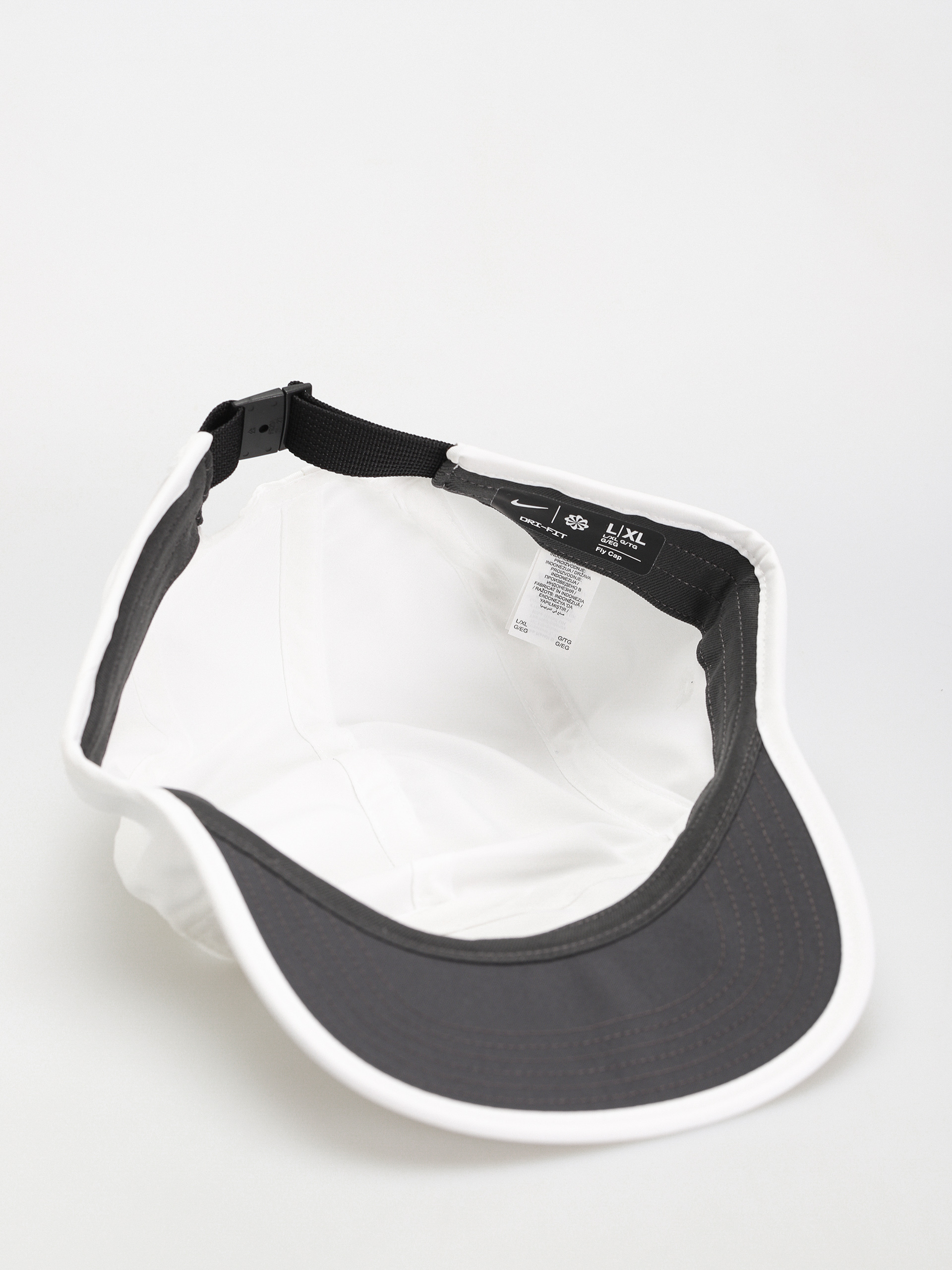 Kšiltovka  Nike SB Dri FIT Fly (white/anthracite/black)