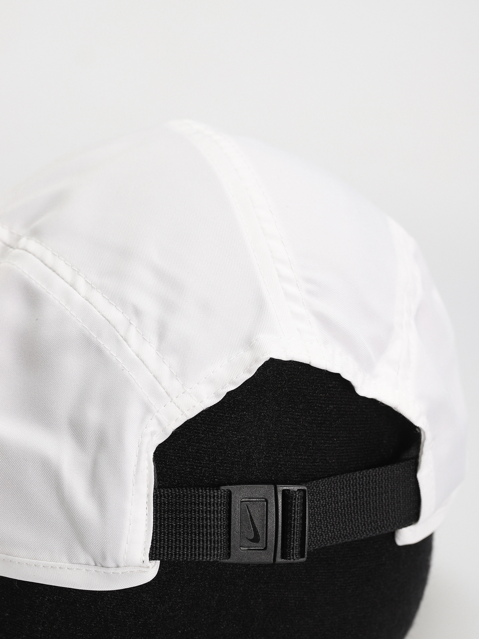 Kšiltovka  Nike SB Dri FIT Fly (white/anthracite/black)