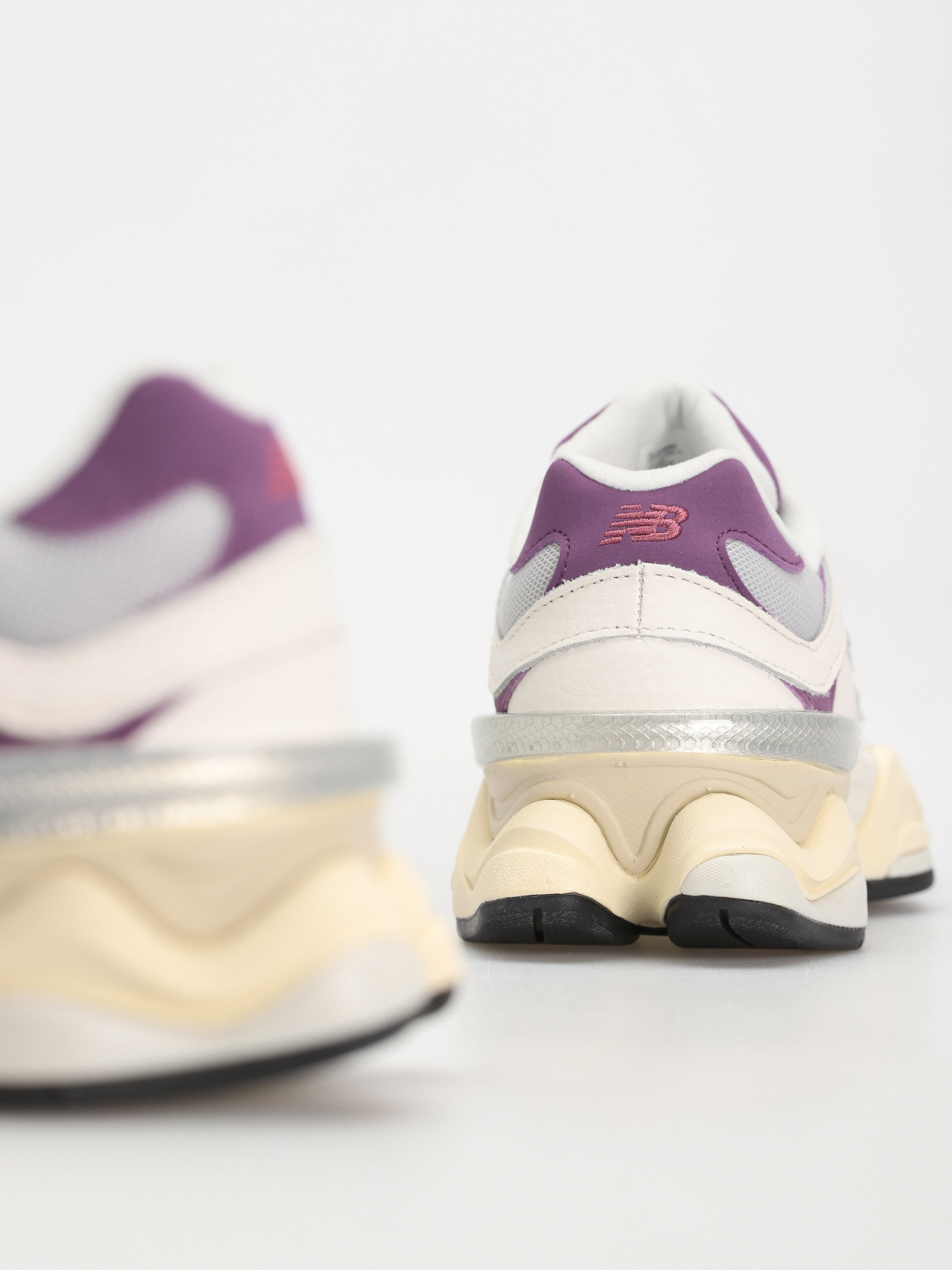 Boty New Balance 9060 (sea salt purple)