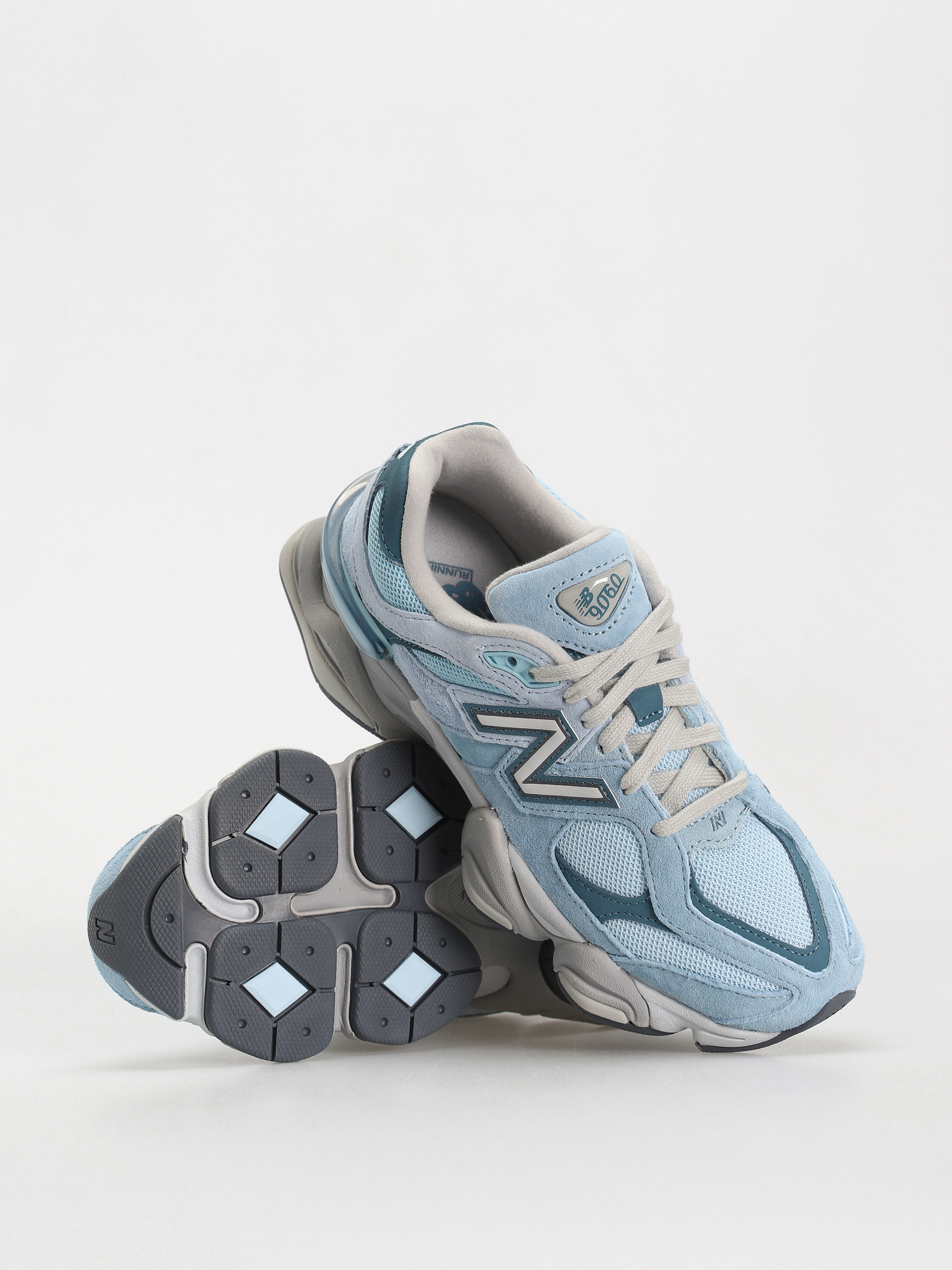 Boty New Balance 9060 (chrome blue)