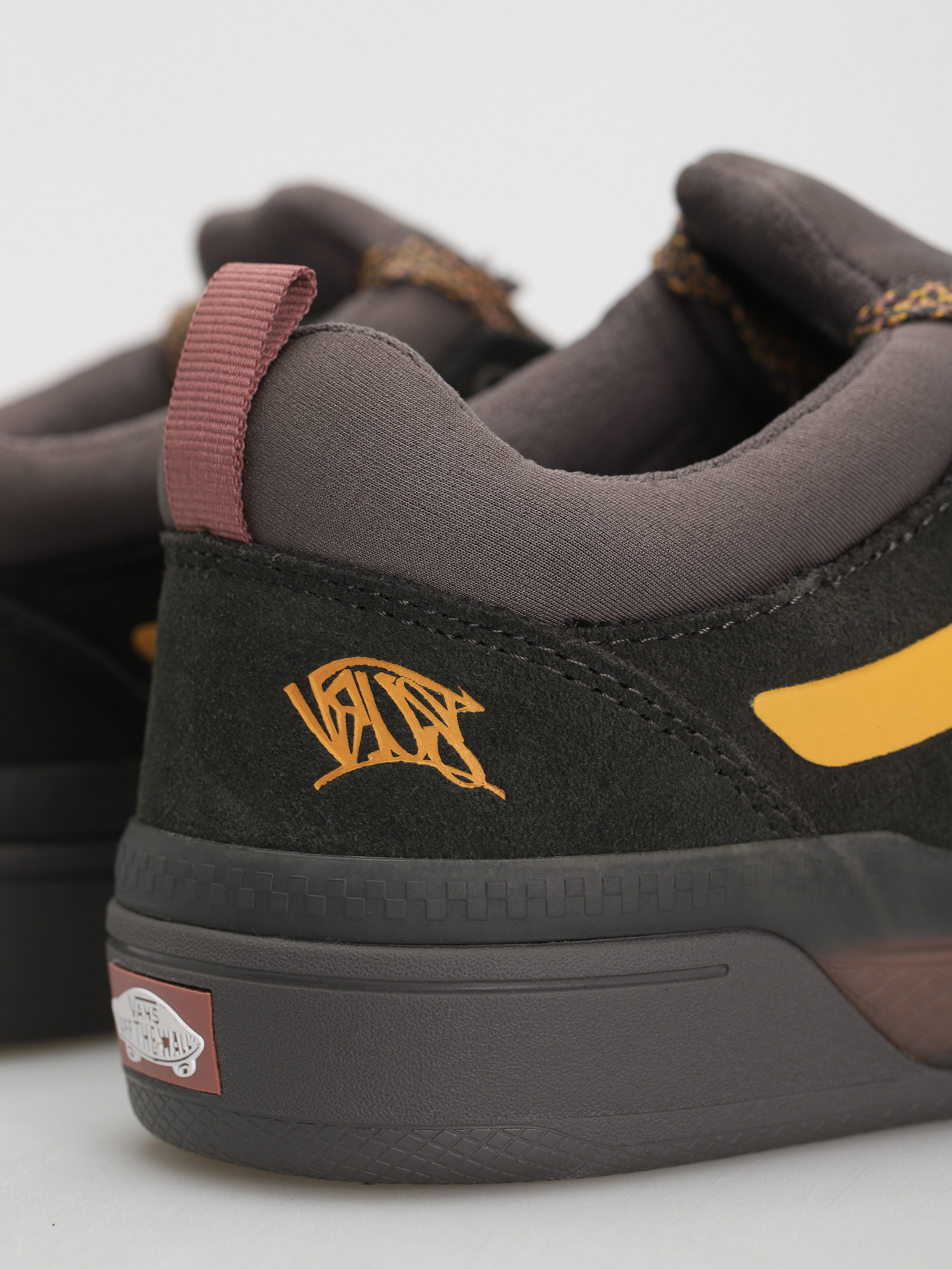 Boty Vans Bmx Peak (lewis mills charcoal grey)
