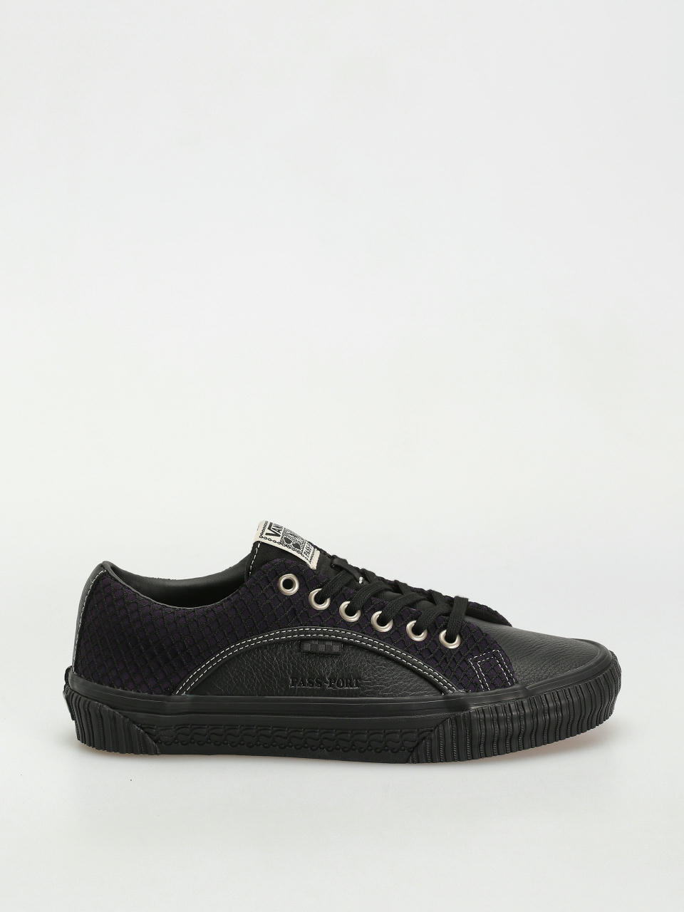 Boty Vans X Pass Port Skate Lampin (pass-port black/purple)