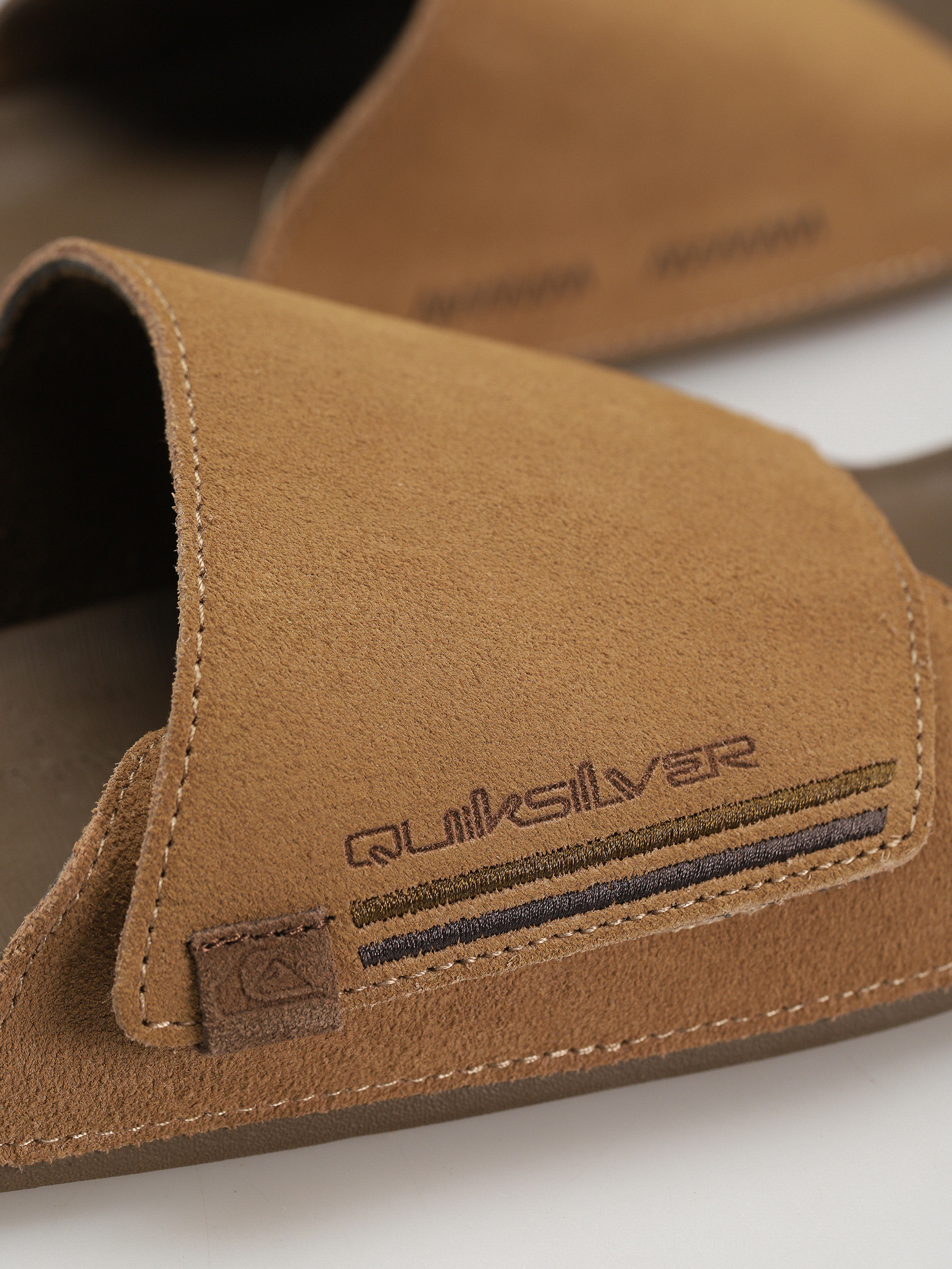 Plážovky Quiksilver Rivi Suede Rf (tan 1)