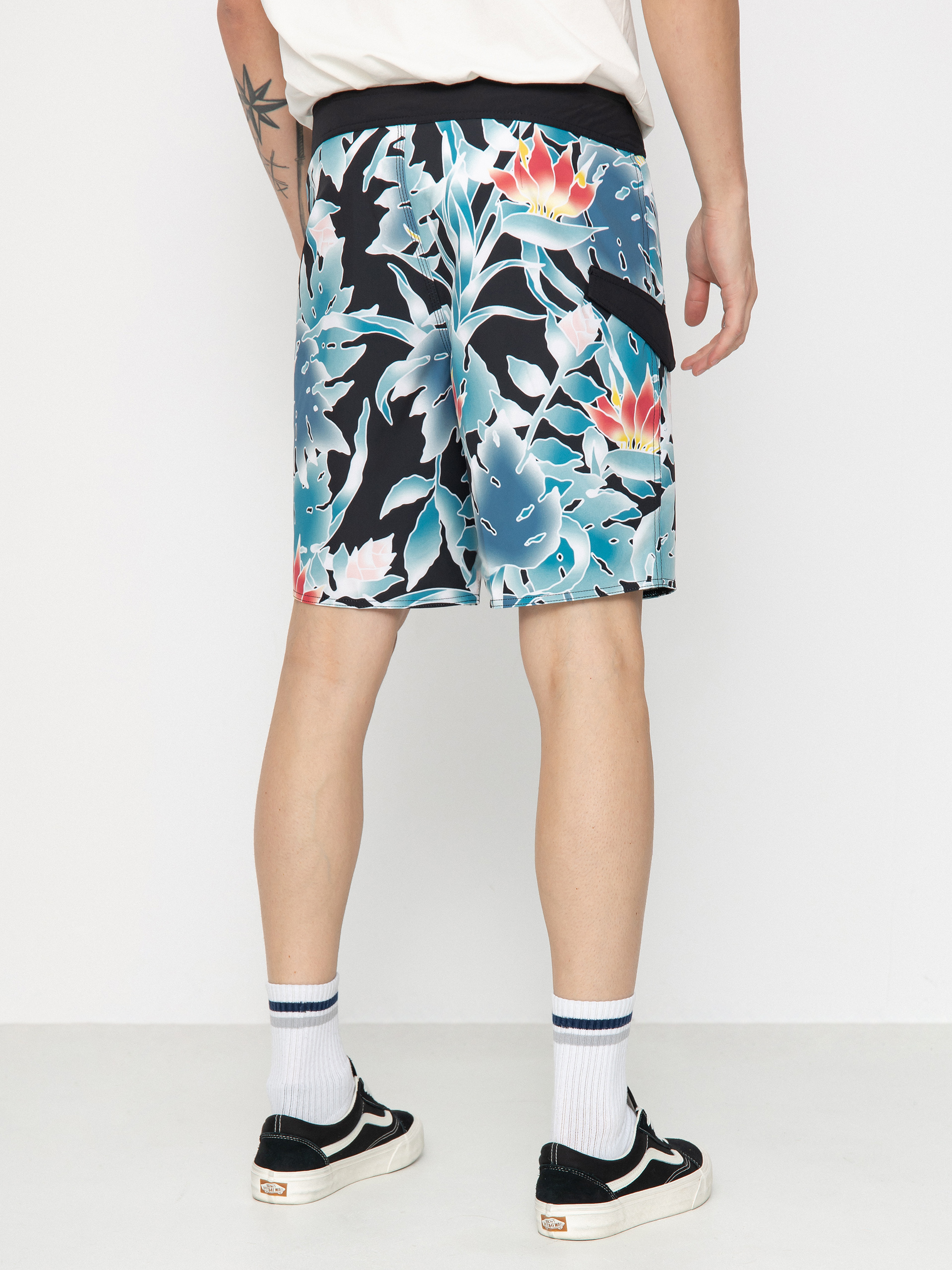 Plážové kraťasy Volcom Leaf It Mod 19 (black)