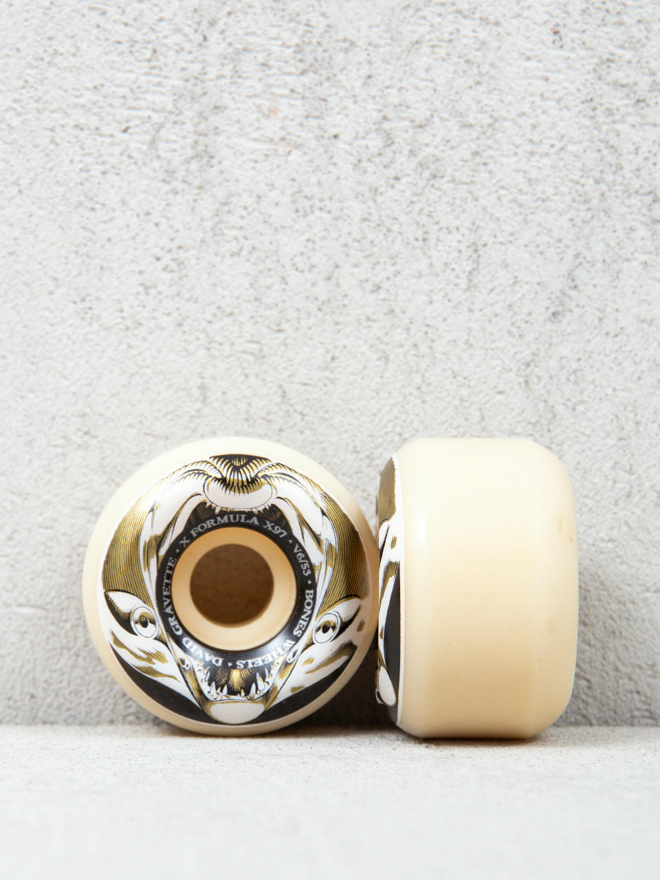 Kolečka Bones X Formula Gravette Salmon Illa V6 Widecut 97A (gold/white/black)