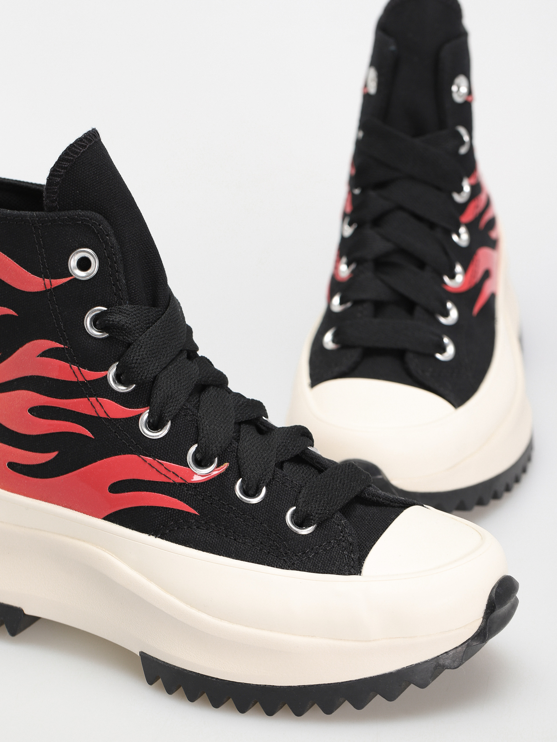 Boty Converse Run Star Hike Hi (flames/black)