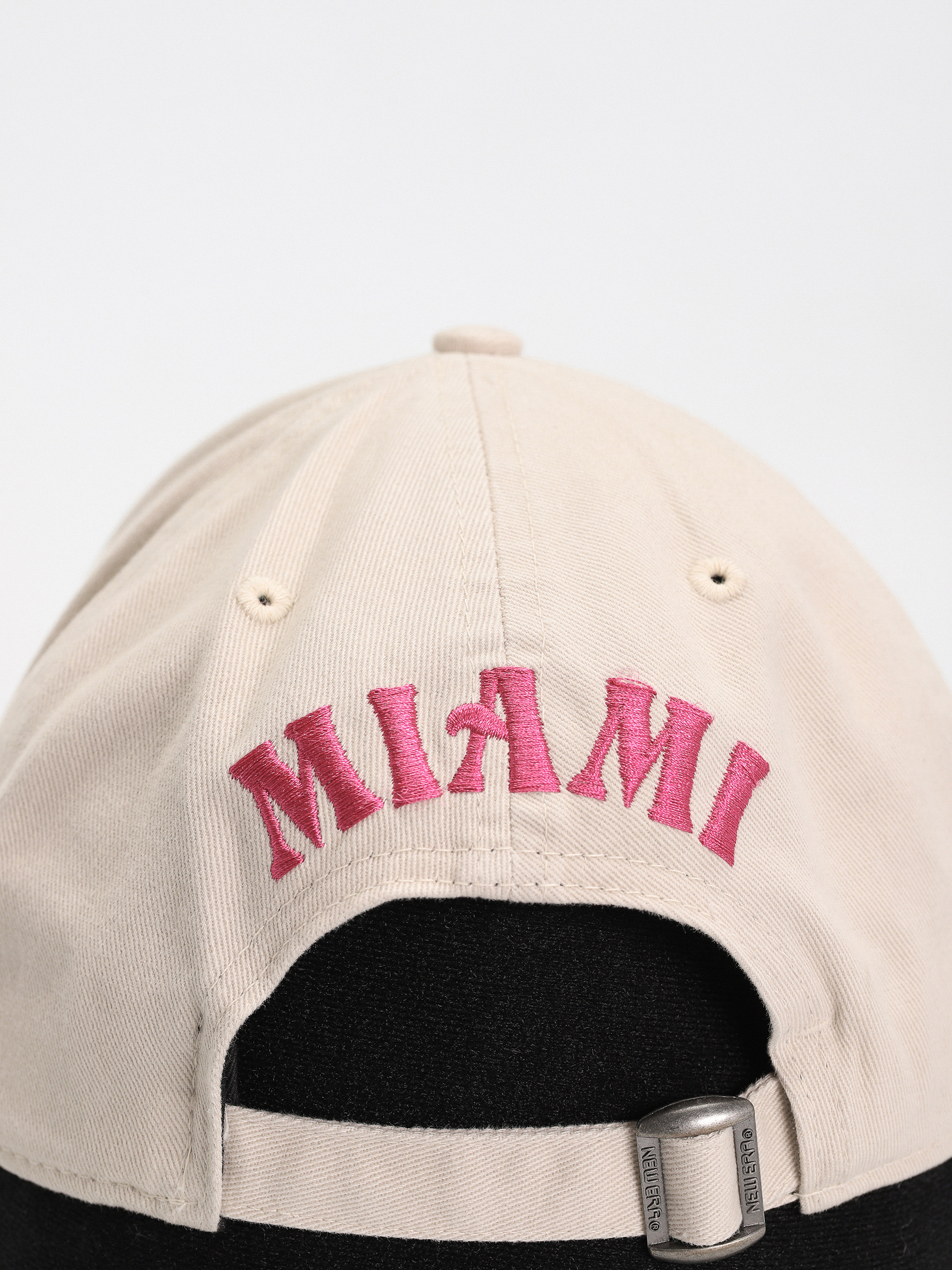 Kšiltovka  New Era Character 9Forty (stone)