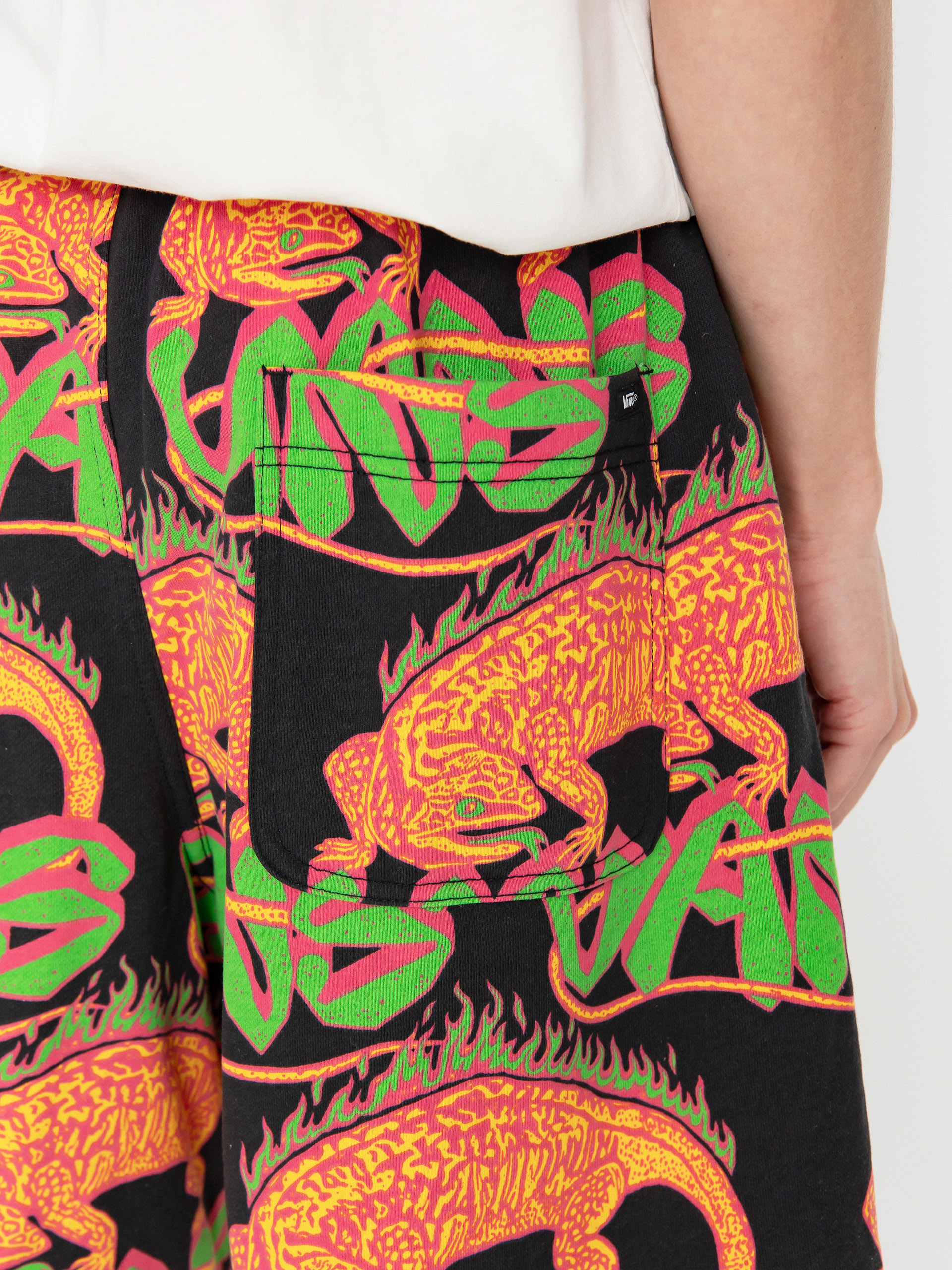 Kraťasy Vans Chameleon Loose Fleece (black)