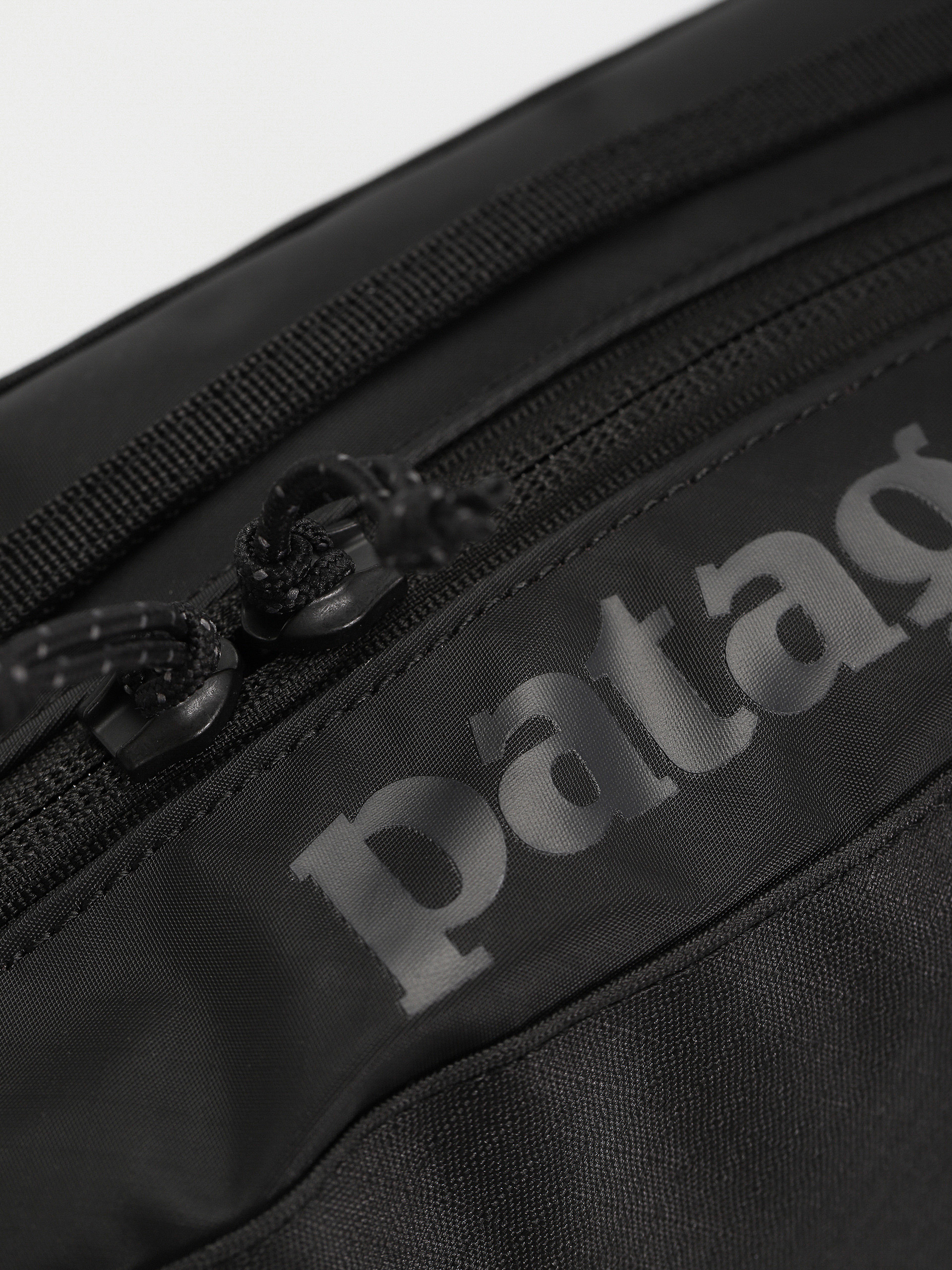 Kosmetická taška Patagonia Black Hole Cube 3L (black)