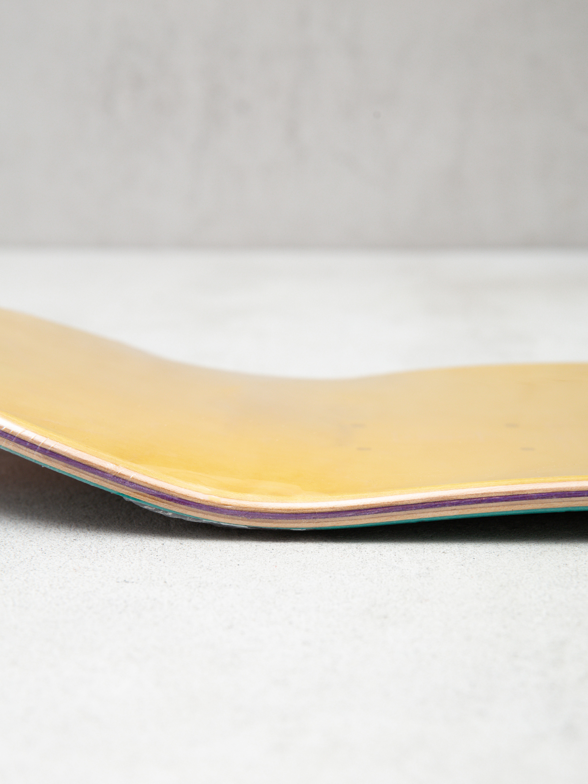 Deska Girl Skateboard Geering Out To Lunch (green)