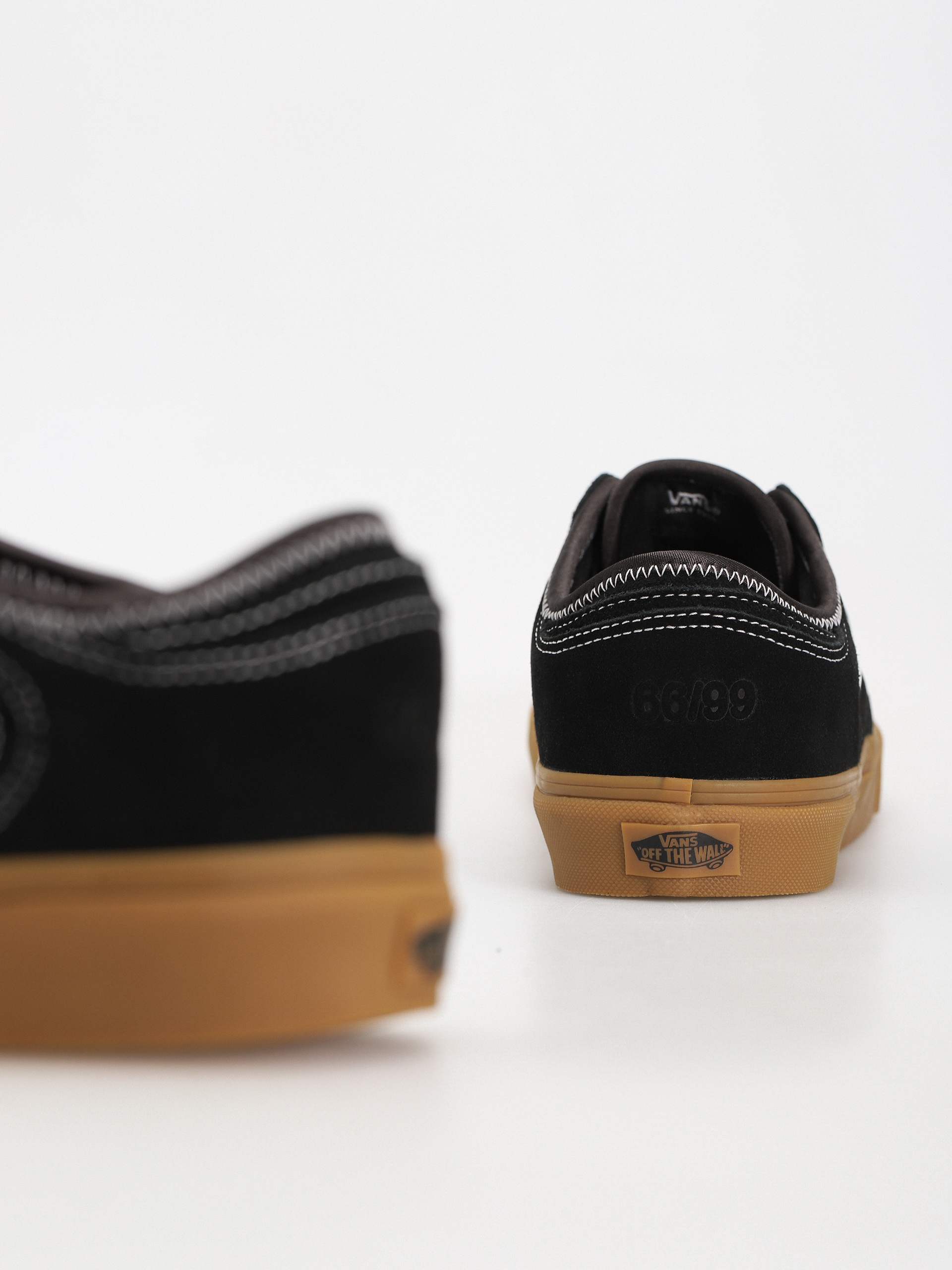 Boty Vans Rowley Classic (black/white/gum)