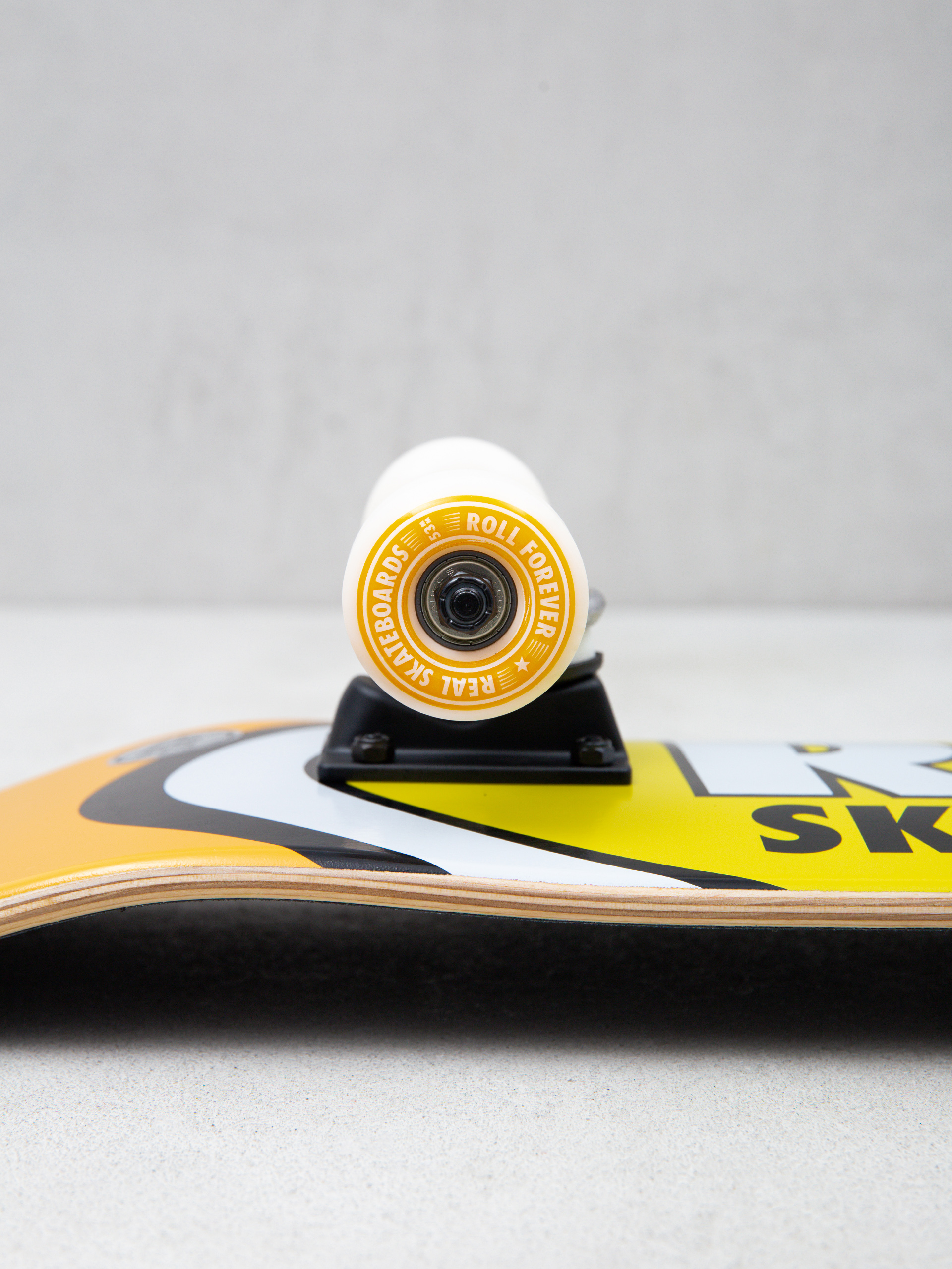Skateboard Real Classic Oval (orange/yellow/white)