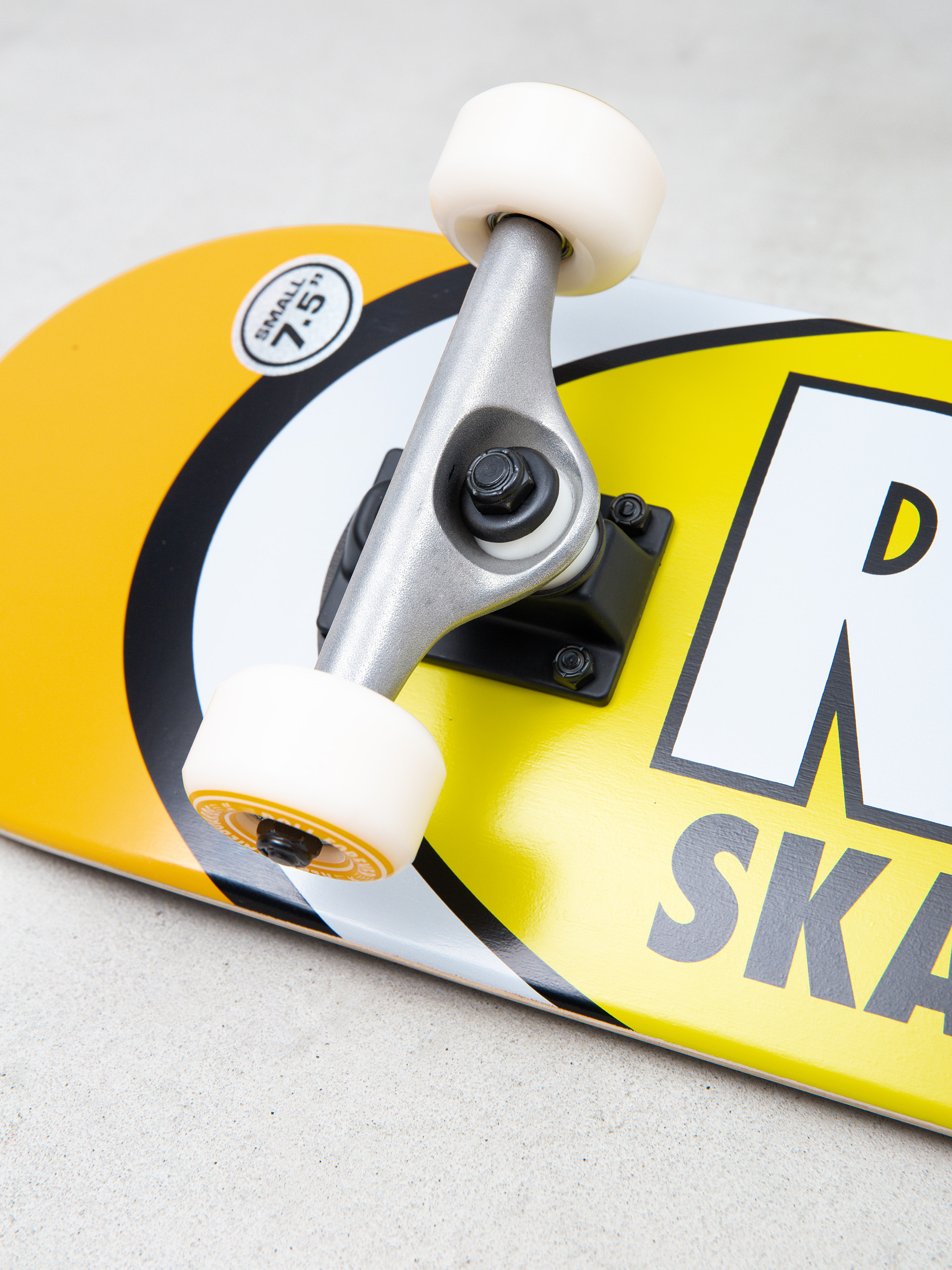 Skateboard Real Classic Oval (orange/yellow/white)