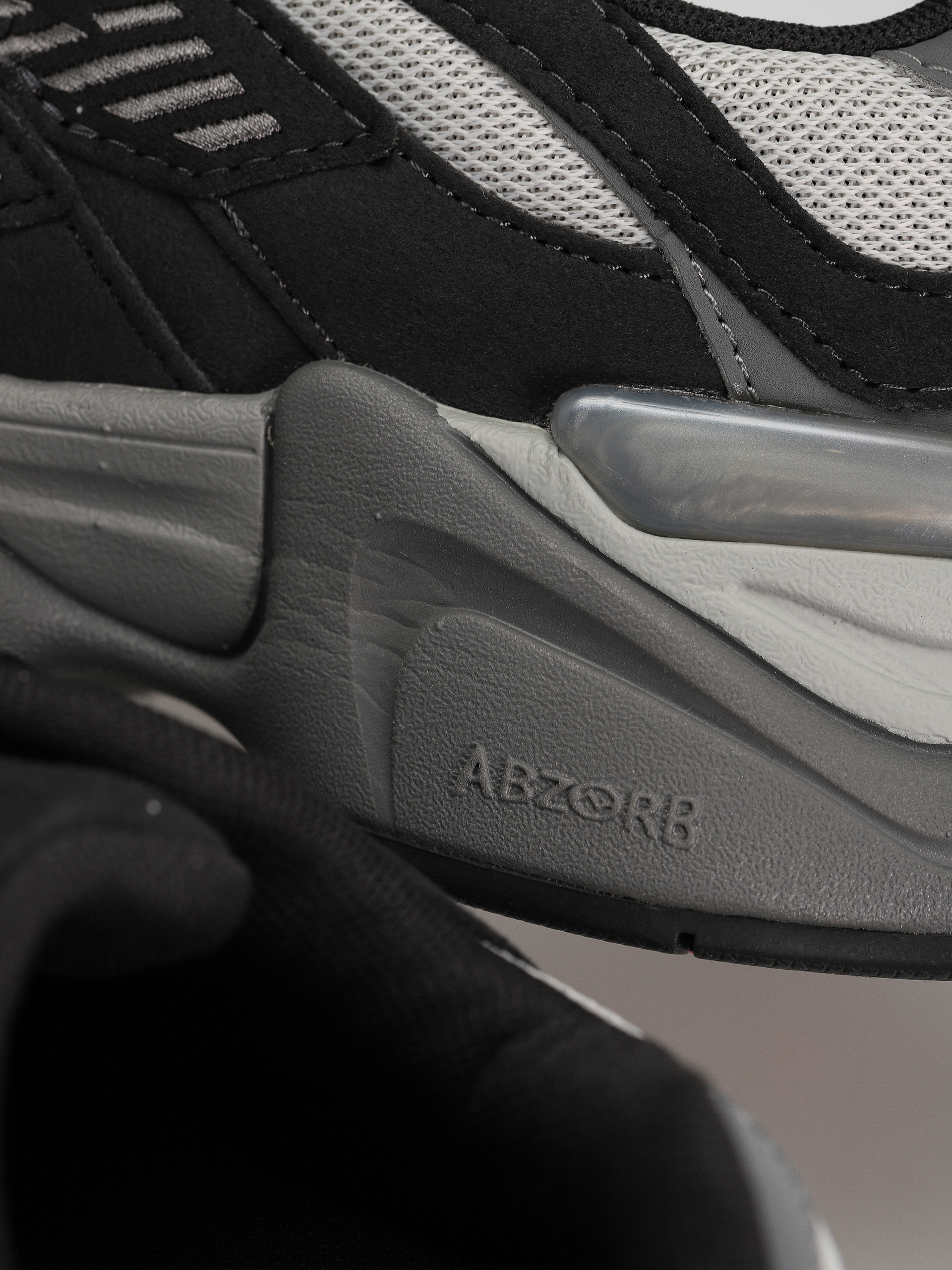 Boty New Balance 9060 JR (black)