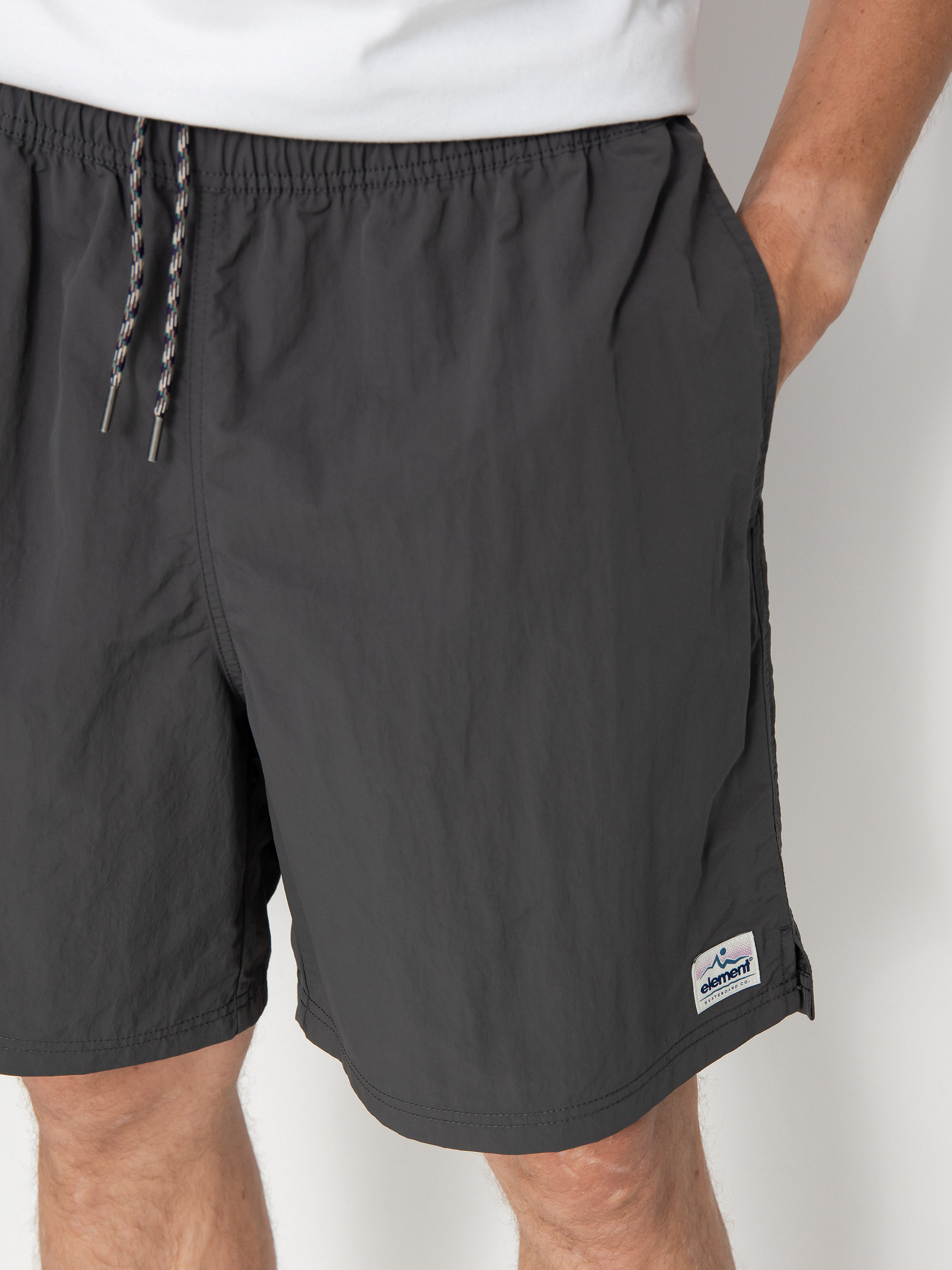 Kraťasy Element Chillin Hybrid (off black)