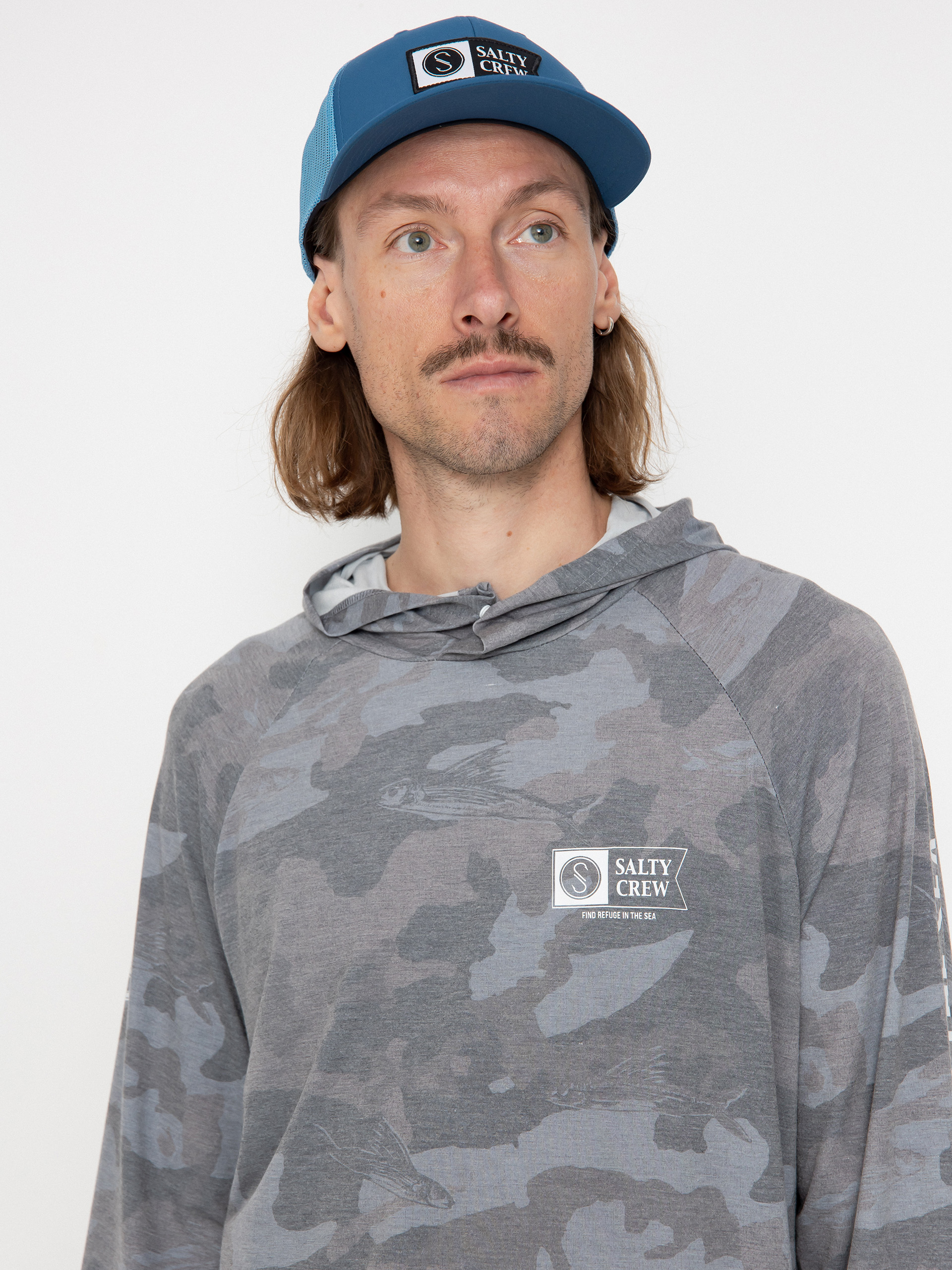 Mikina s kapucí Salty Crew Mariner HD (black camo)