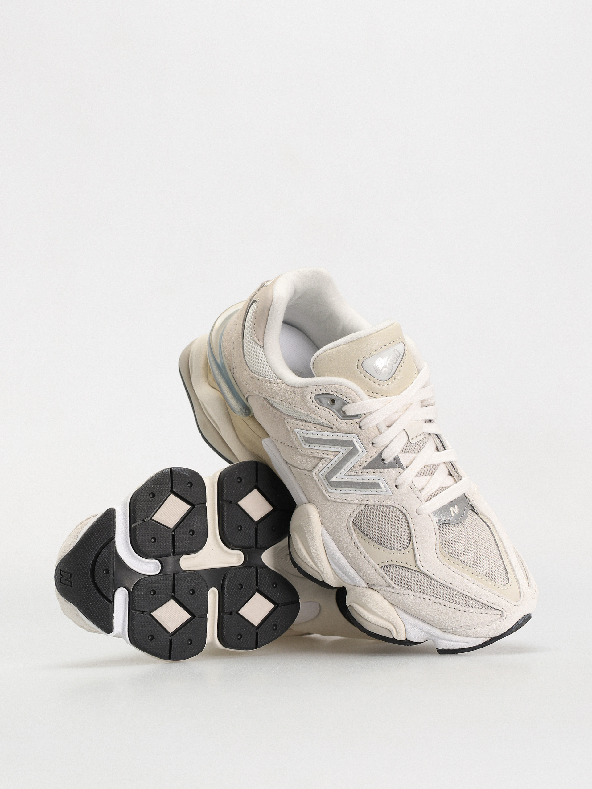 Boty New Balance 9060 (sea salt moonbeam)