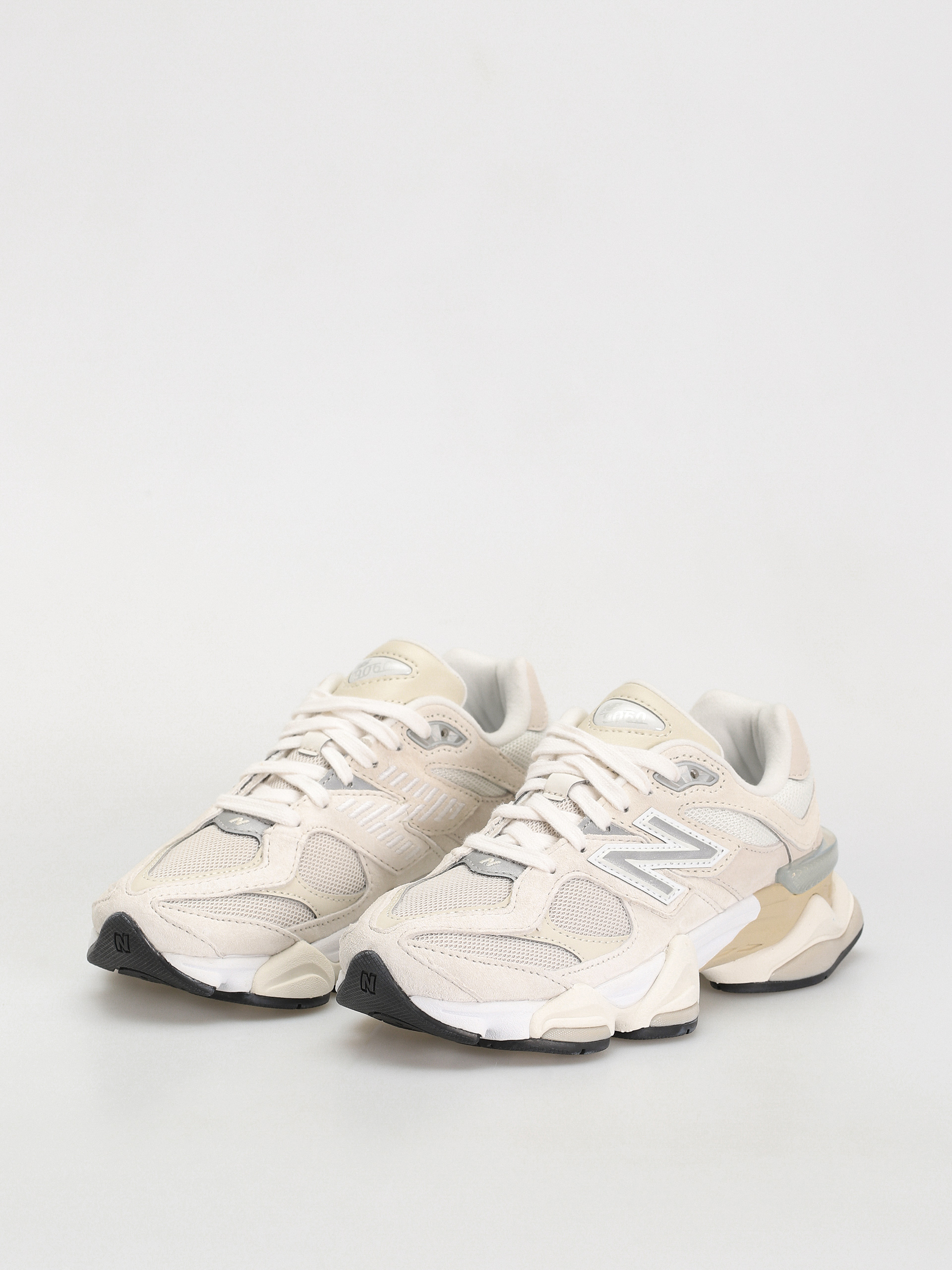 Boty New Balance 9060 (sea salt moonbeam)