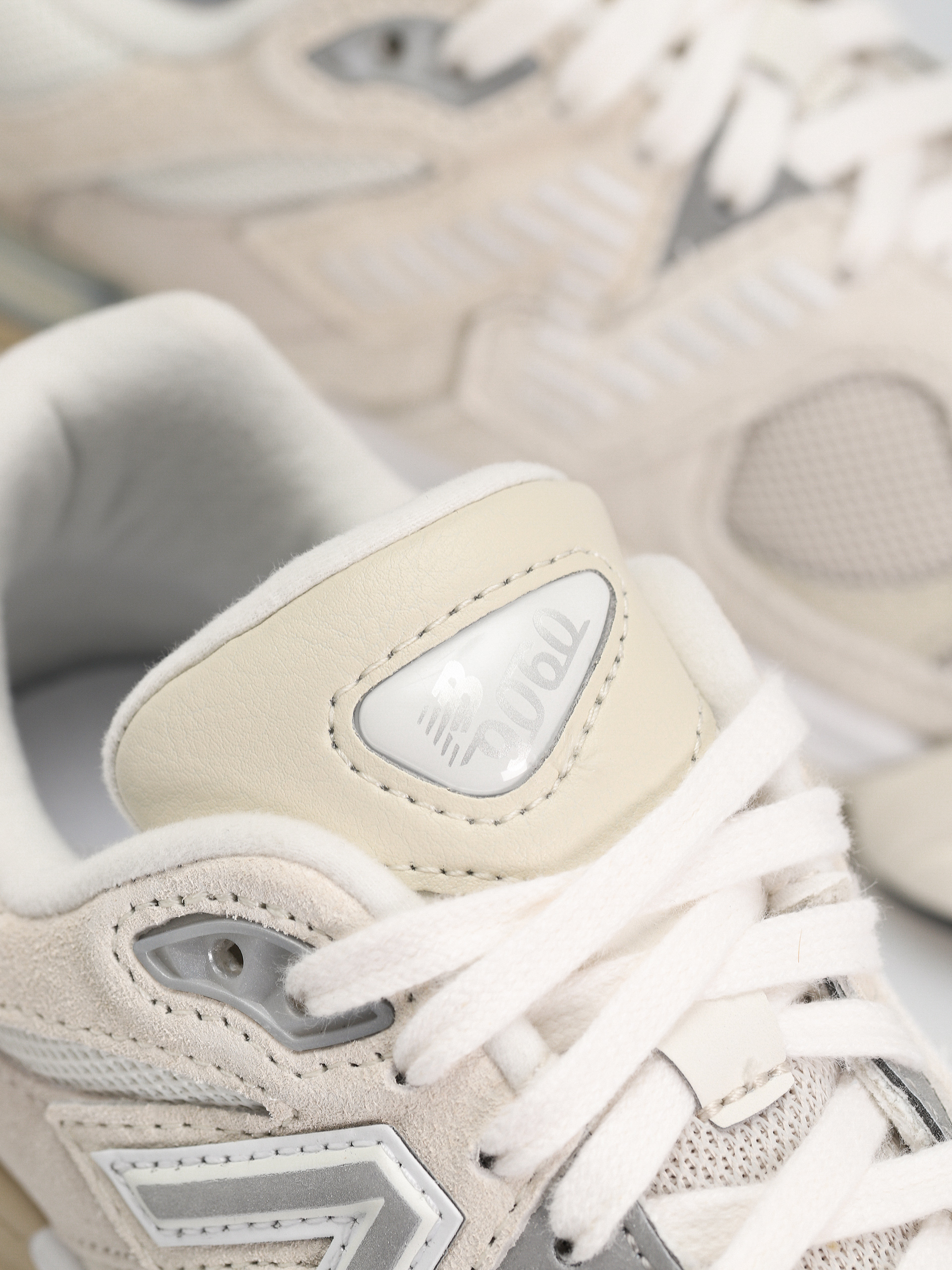 Boty New Balance 9060 (sea salt moonbeam)