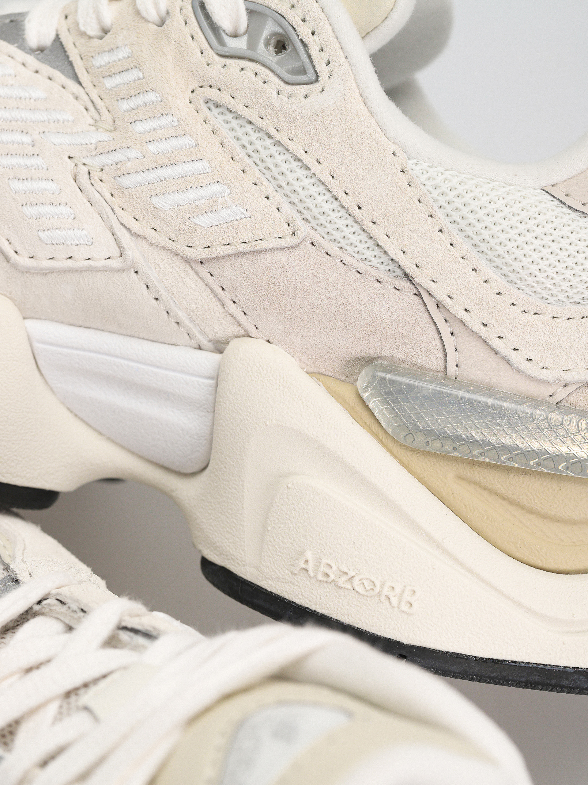 Boty New Balance 9060 (sea salt moonbeam)