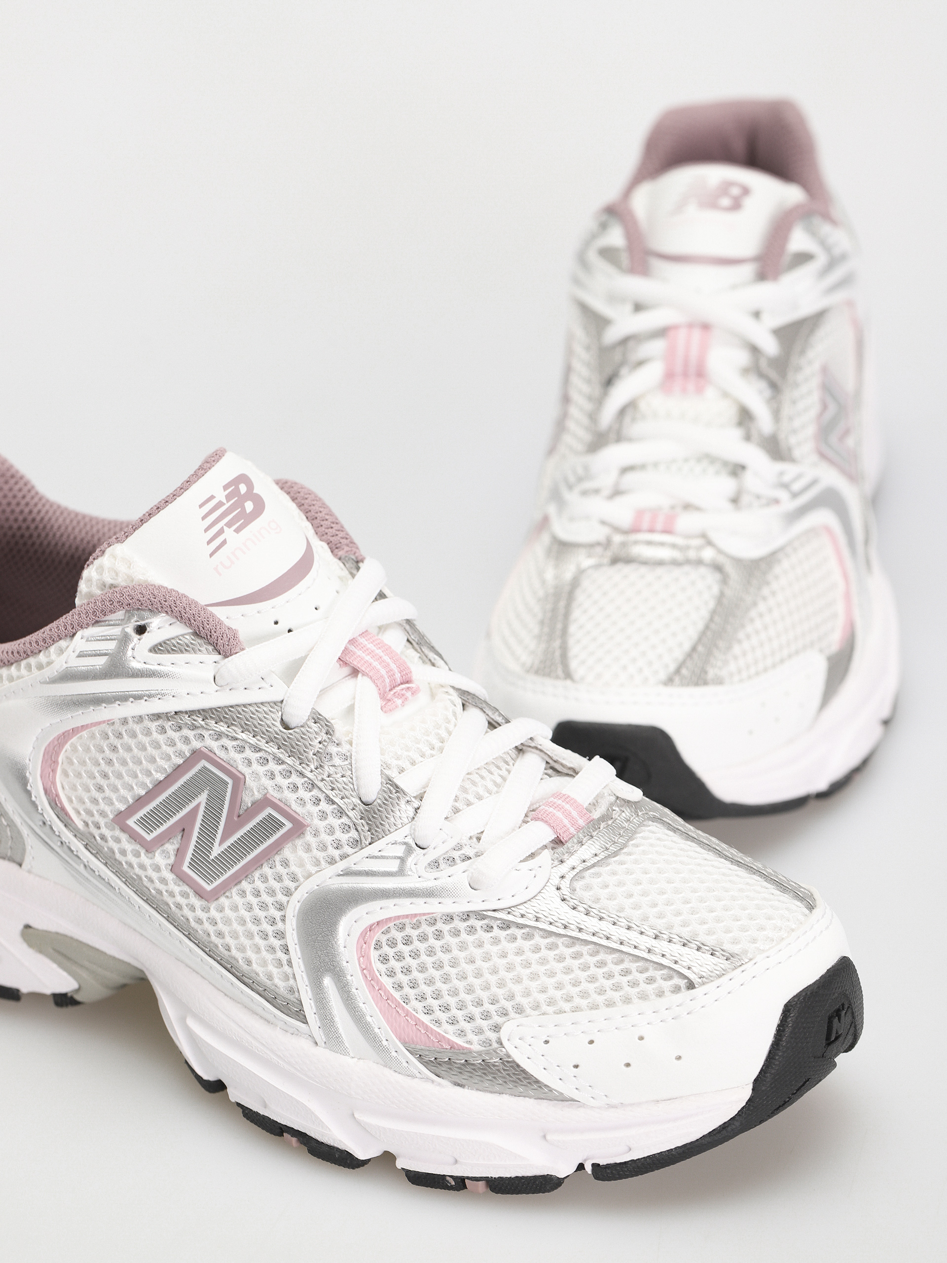 Boty New Balance 530 (white silver pink)