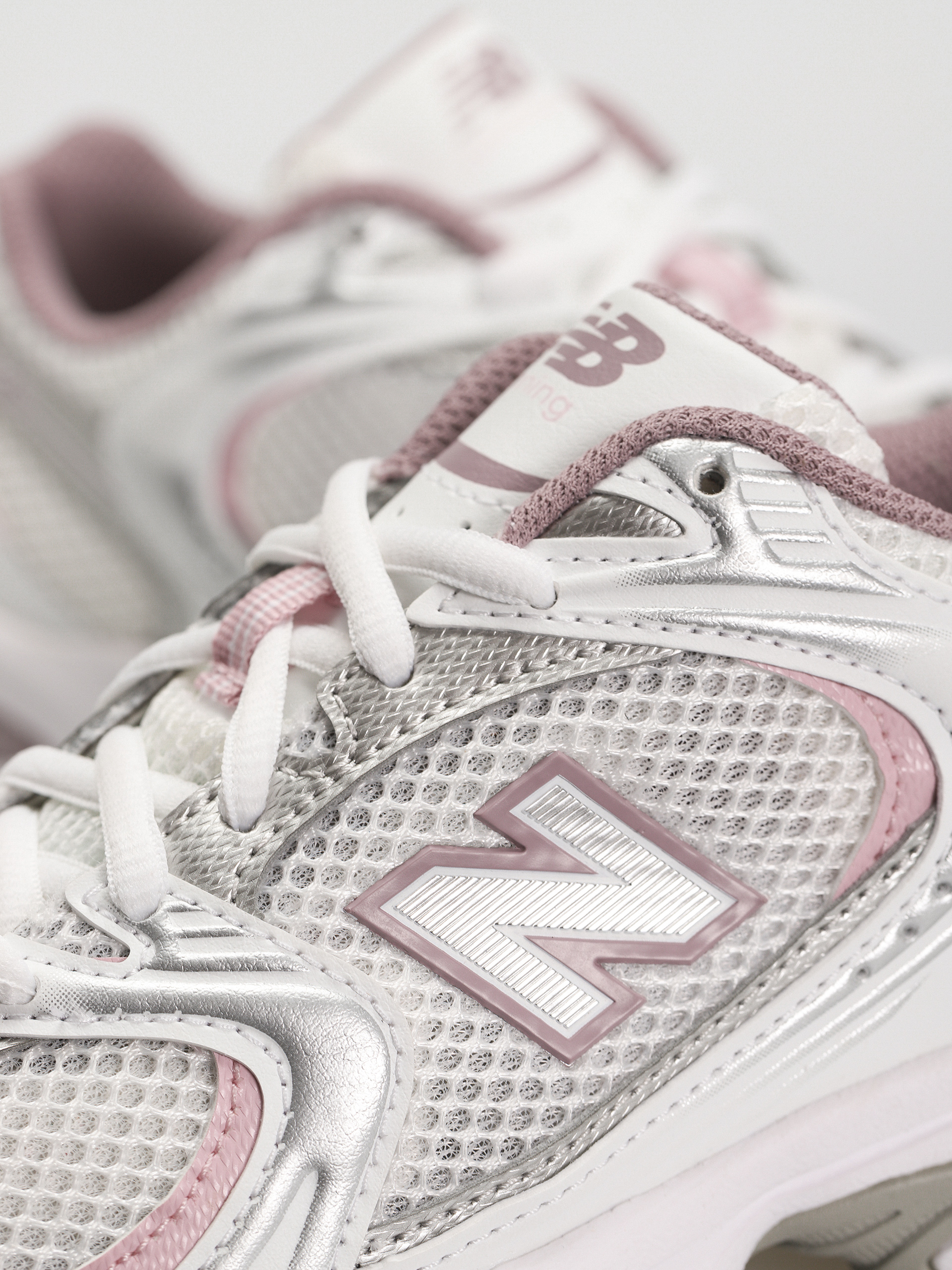 Boty New Balance 530 (white silver pink)