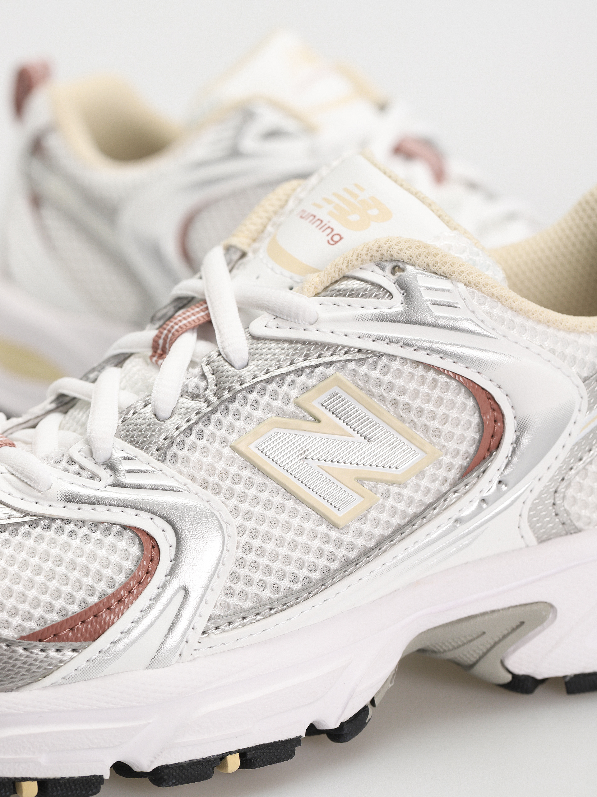 Boty New Balance 530 (white silver beige)