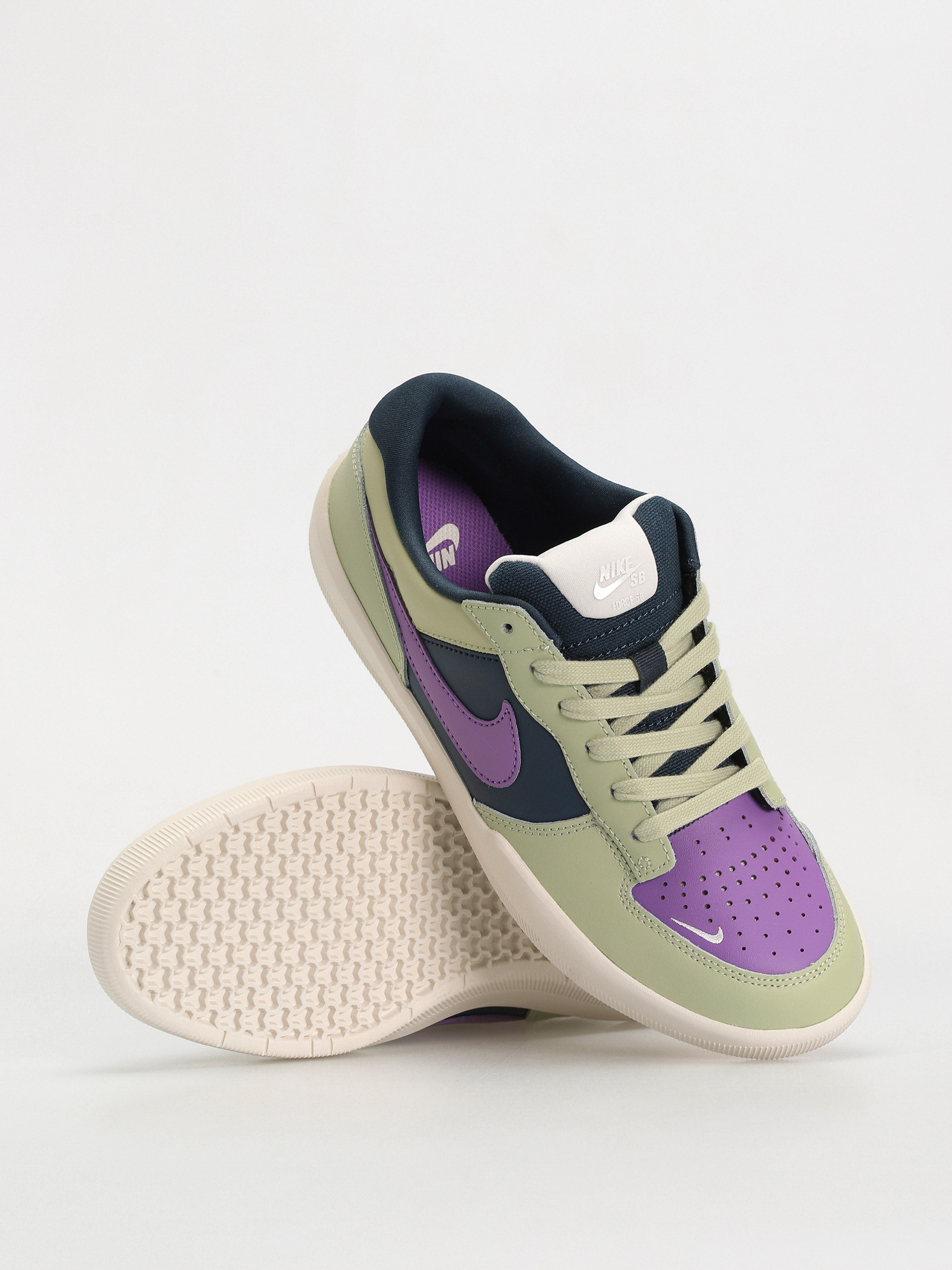 Boty Nike SB Force 58 Premium (olive aura/black raspberry armory navy)