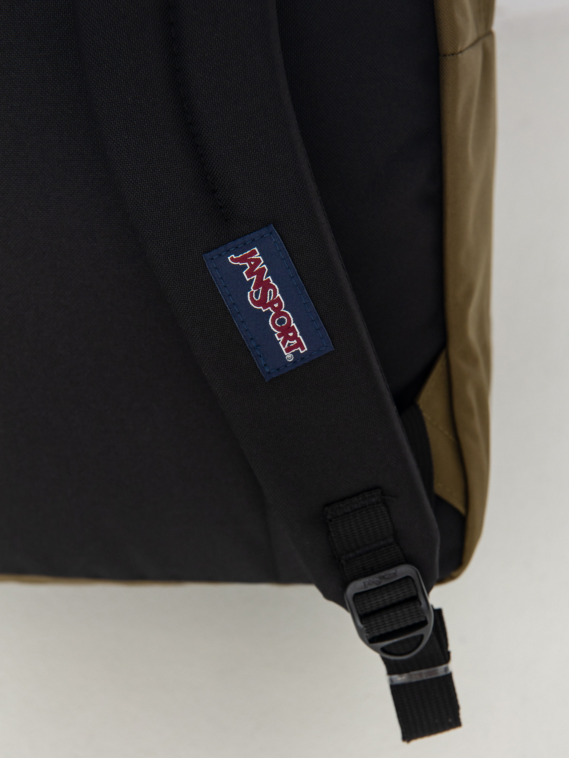 Batoh JanSport Big Student (army green)